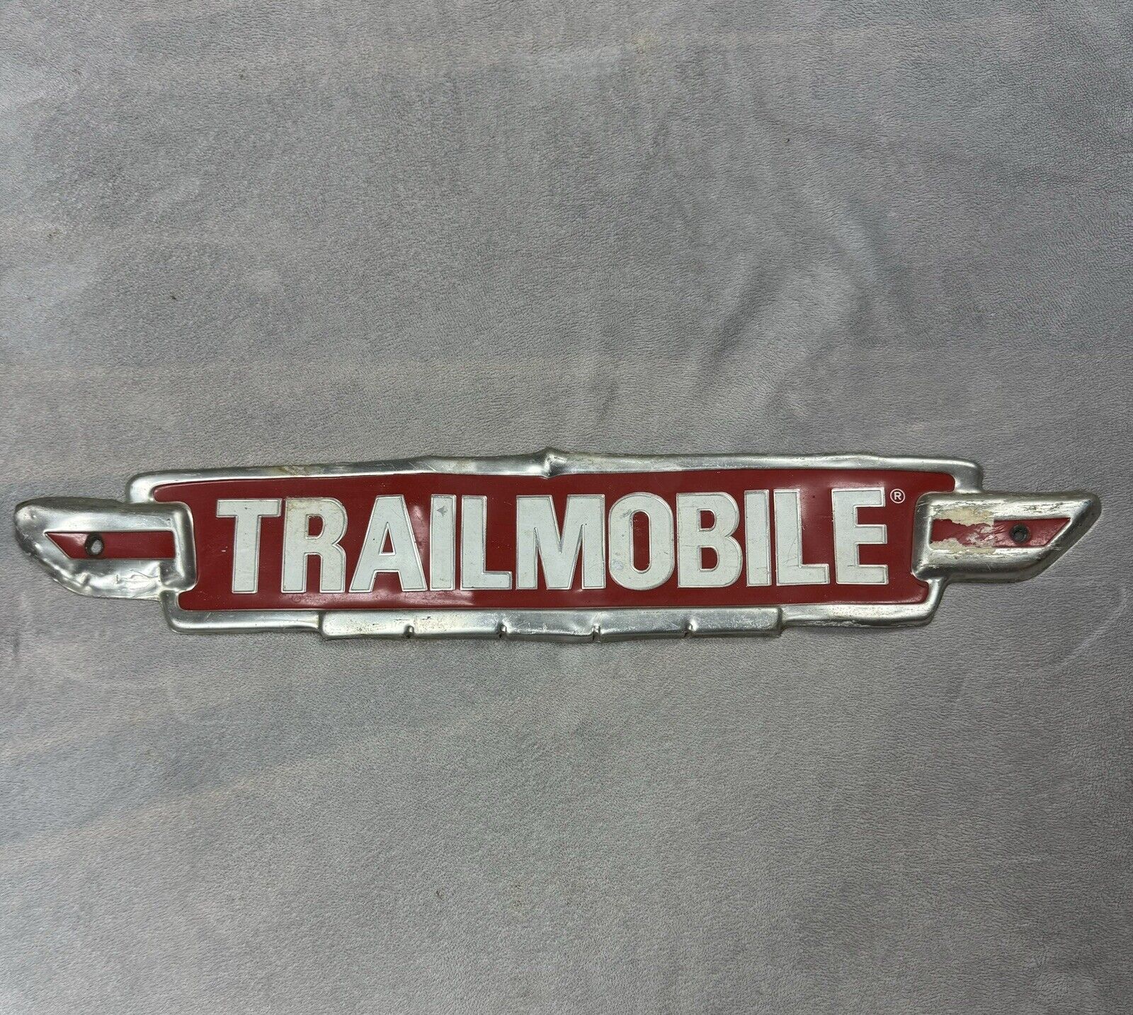 Vintage Trailmobile 1950's Sign Airstream Semi Tractor Trailer Metal Emblem 24