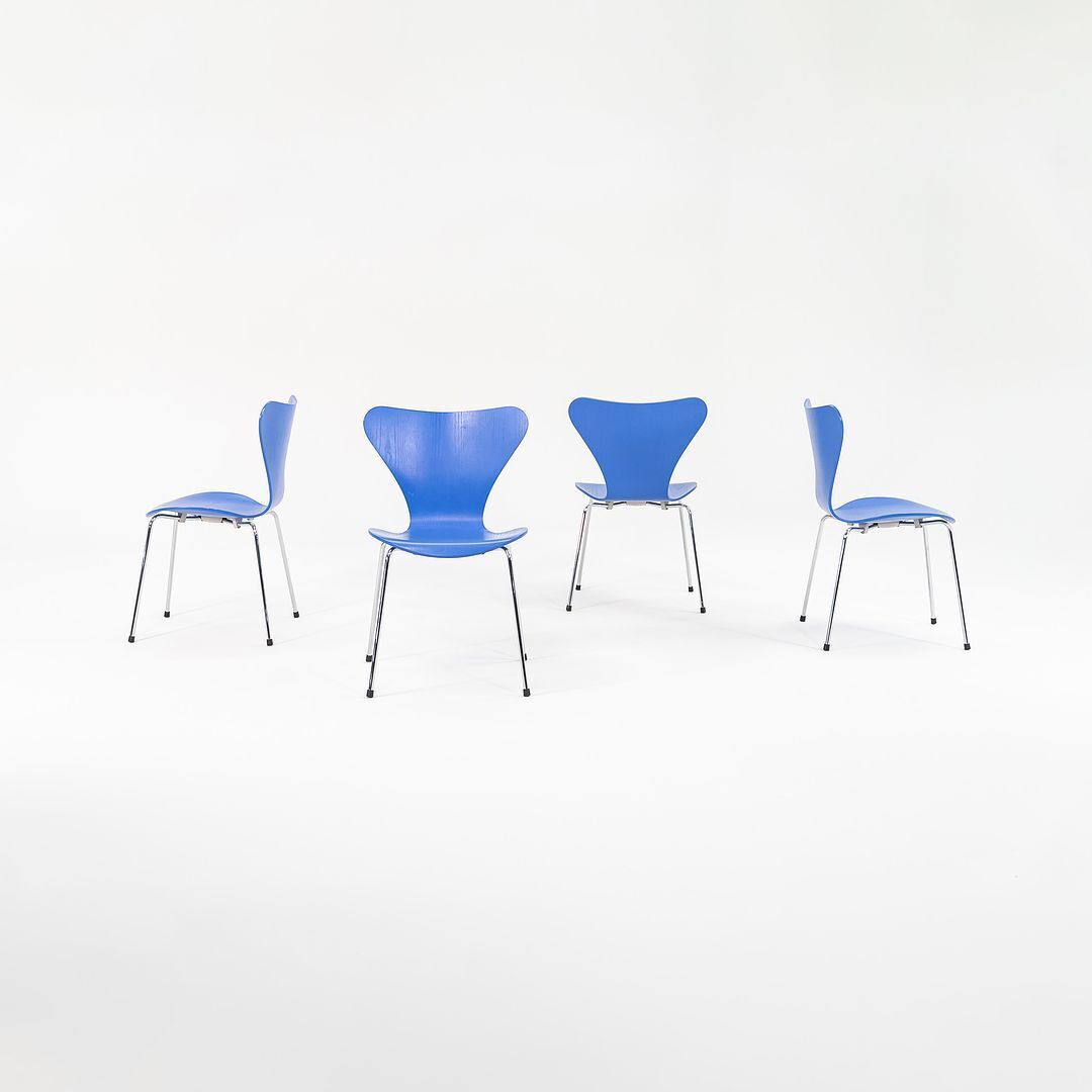 1996 Arne Jacobsen for Fritz Hansen Series 7 Chair in Blue Model 3107 Sets Avail