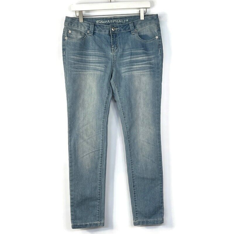 Blue Asphalt Womens Medium Wash Skinny Jeans Zip Fly Mid-Rise 5-Pocket 11 Short