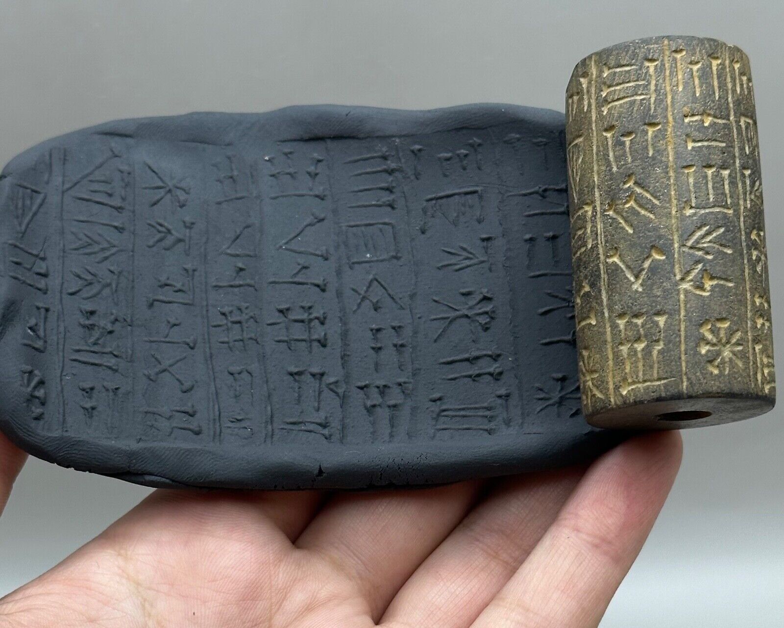 Very Unique Ancient Near Eastern Early Civilization Writing Intaglio Barrel Seal