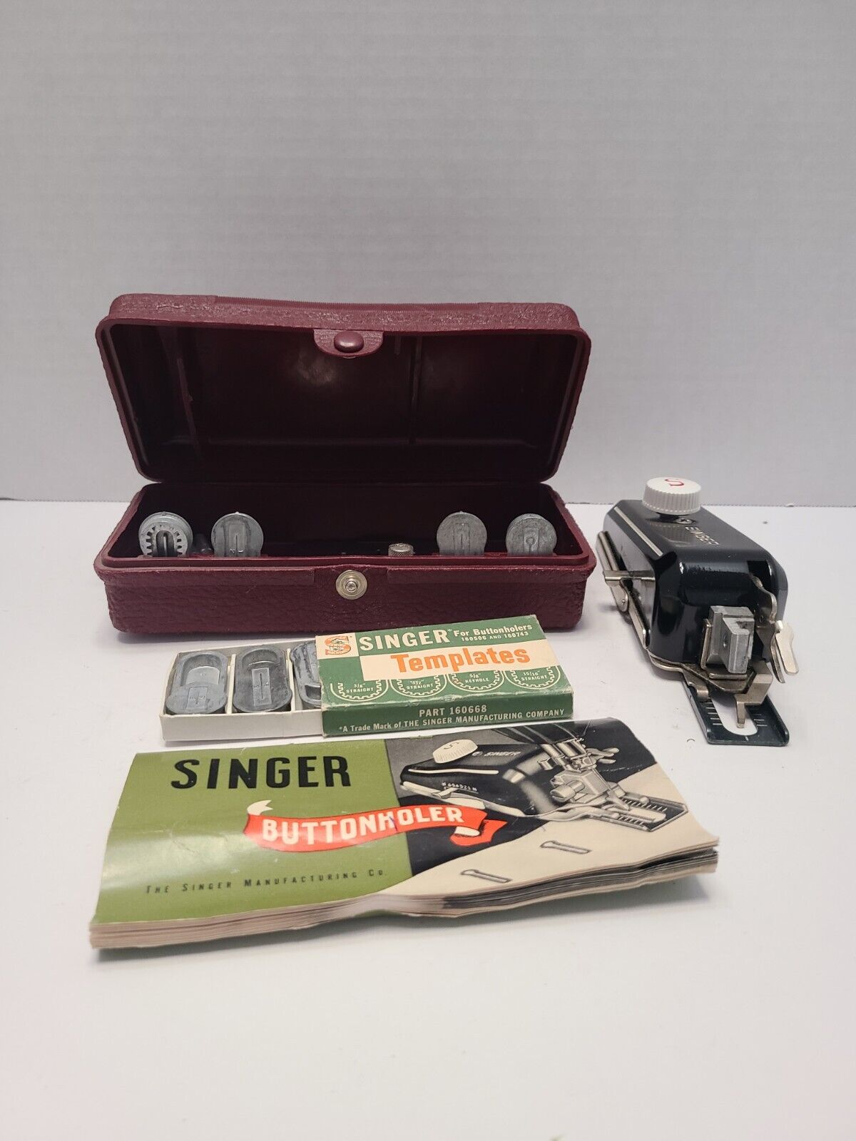 1952 Singer Slant Shank Buttonholer in Burgundy Case # 160743 Templates & Instru
