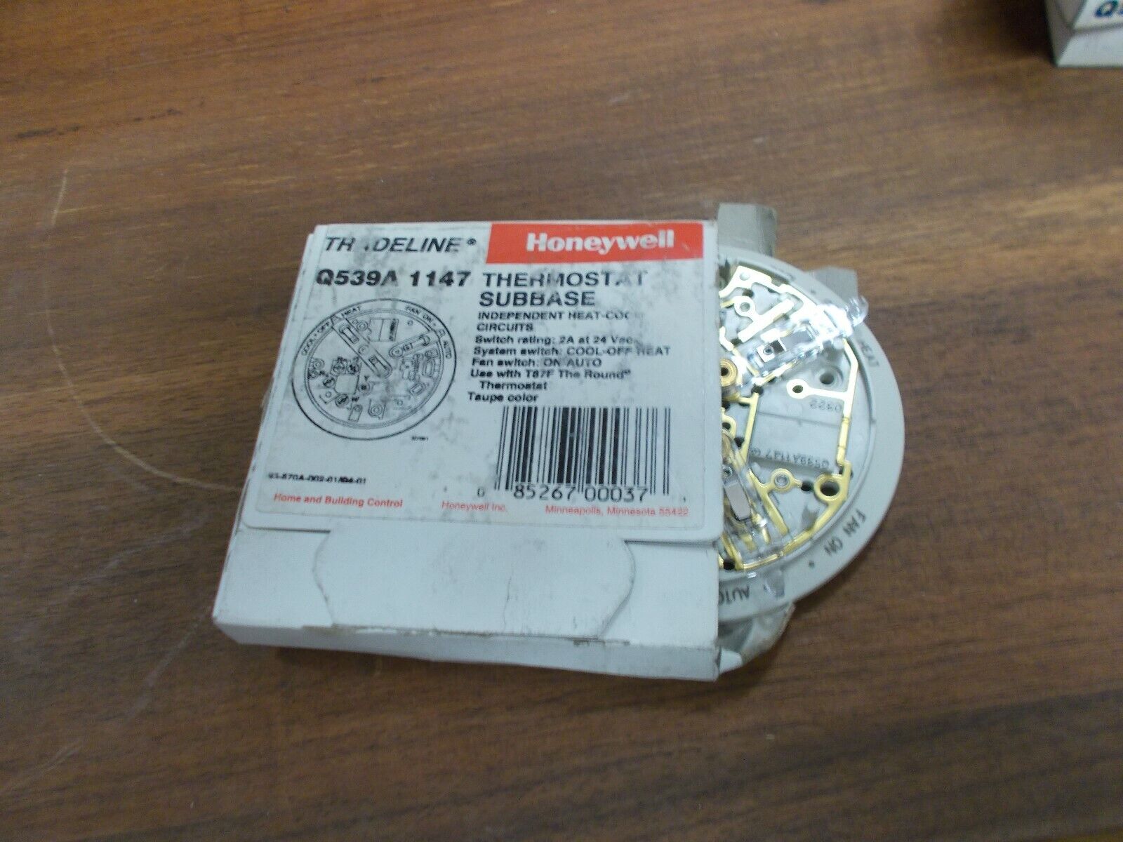 e) Honeywell Thermostat Subbase Q539A1147