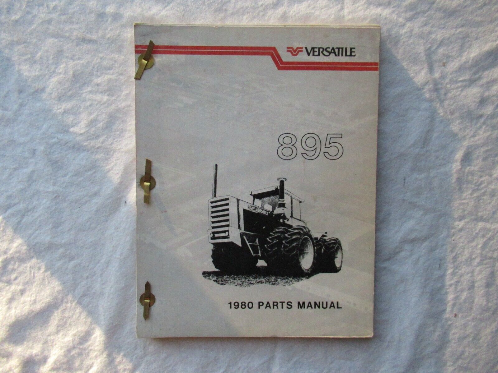 1980 Versatile 895 4WD Tractor Parts Manual Catalog Book Original
