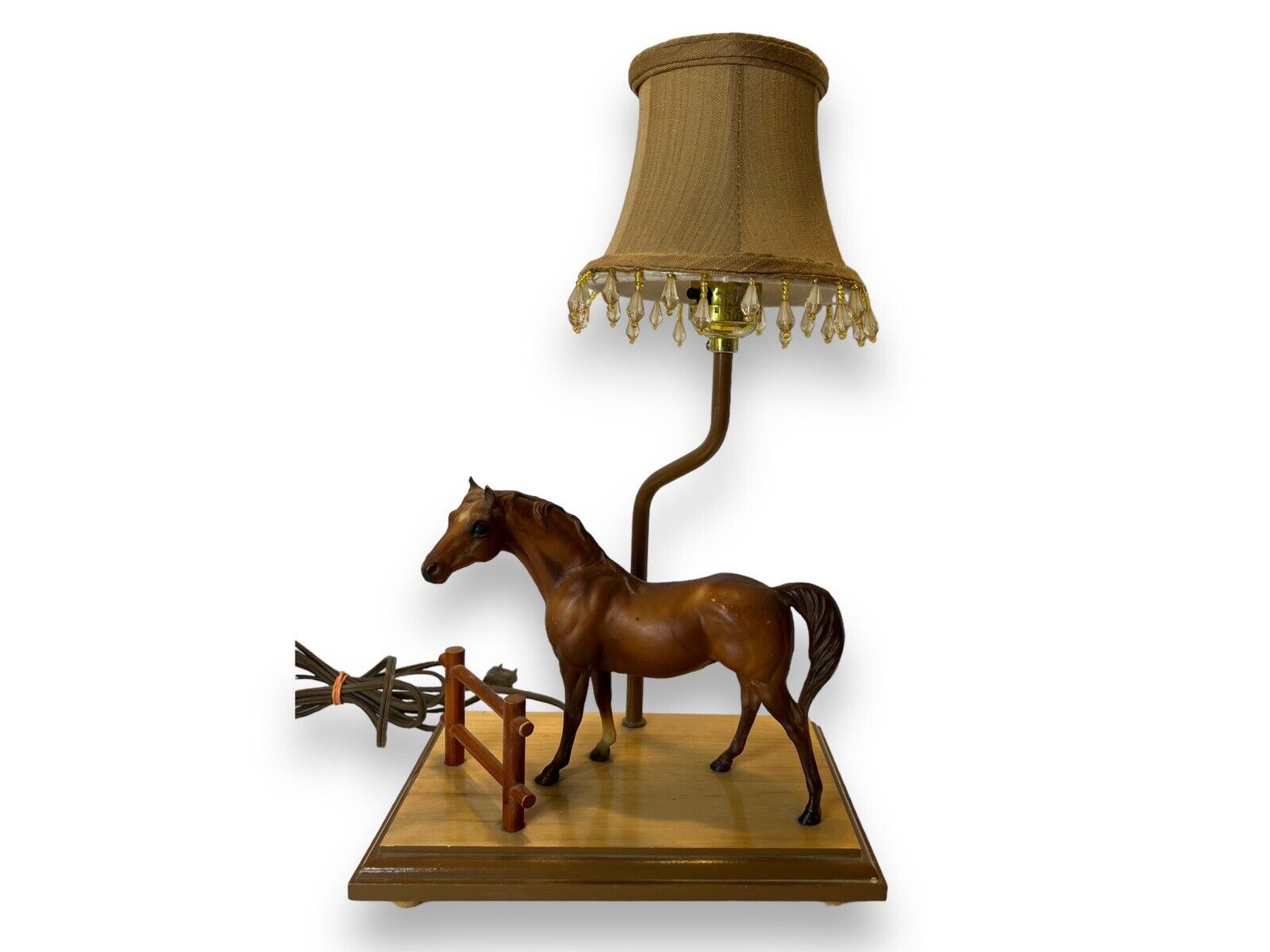 Glen Tech Lamp (Made Mid 70s) Breyer Silky Sullivan Mounted on Base Vintage