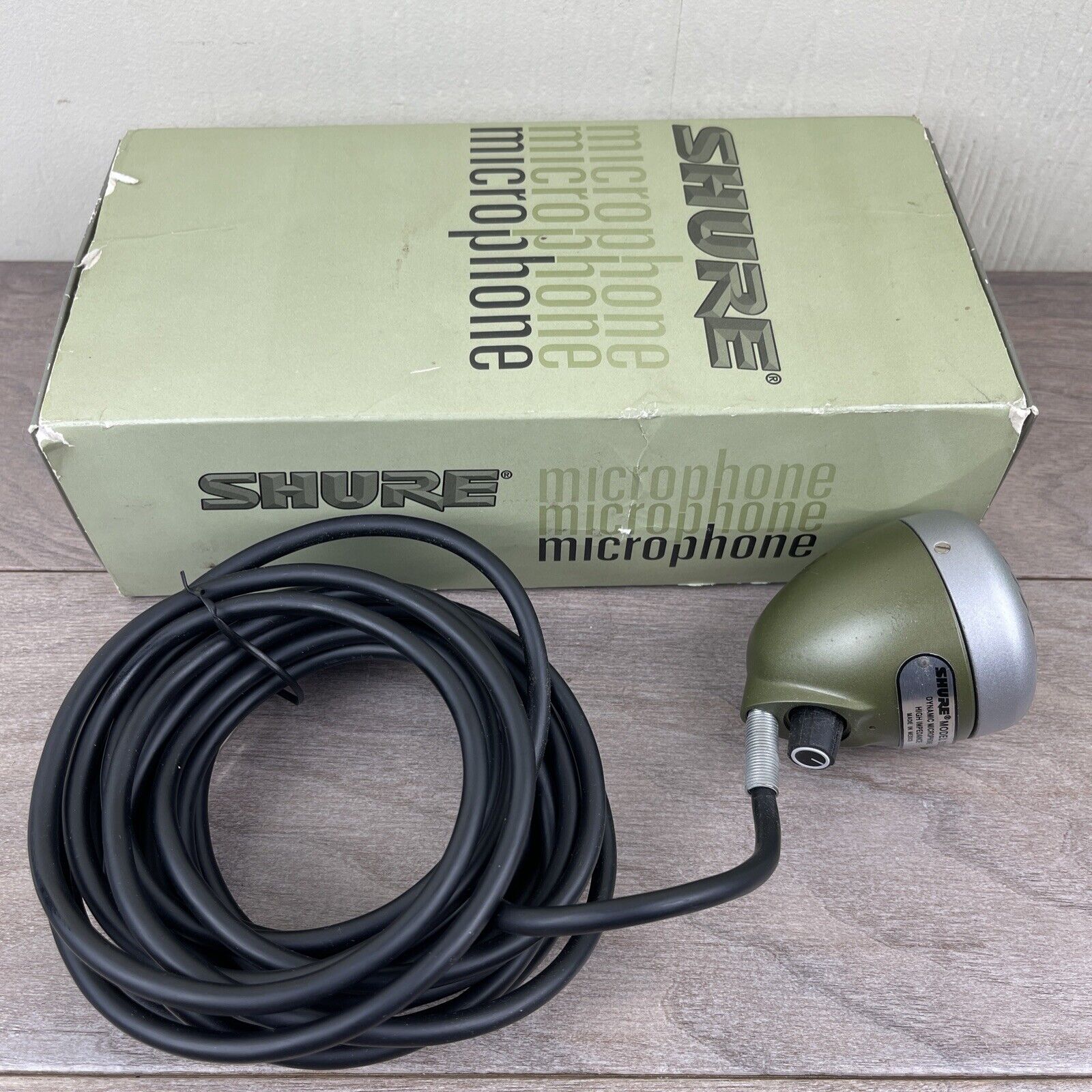 Shure Model 520DX Green Bullet Dynamic High Impedance Harmonica Microphone