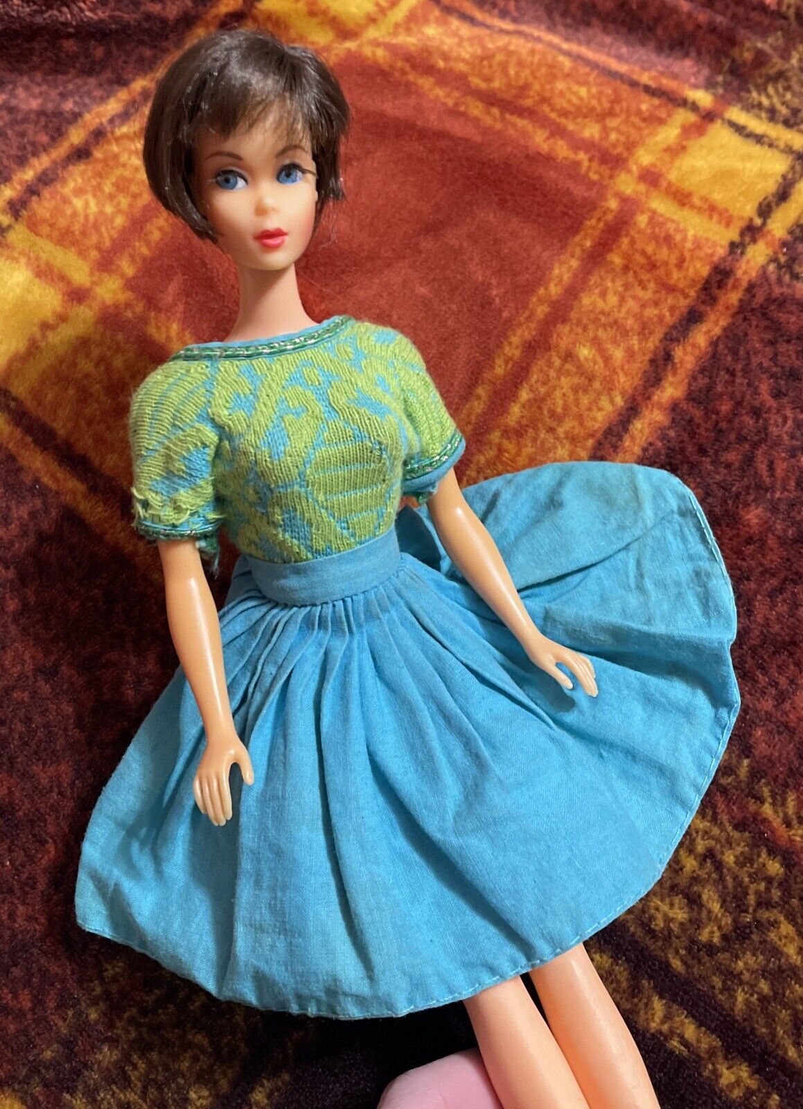 Vintage Brunette Hair Fair Barbie Doll