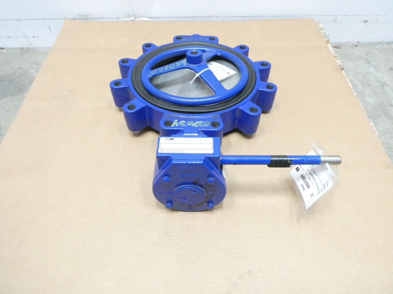 Keystone AR2 Iron Stainless Lugged Butterfly Valve 12in