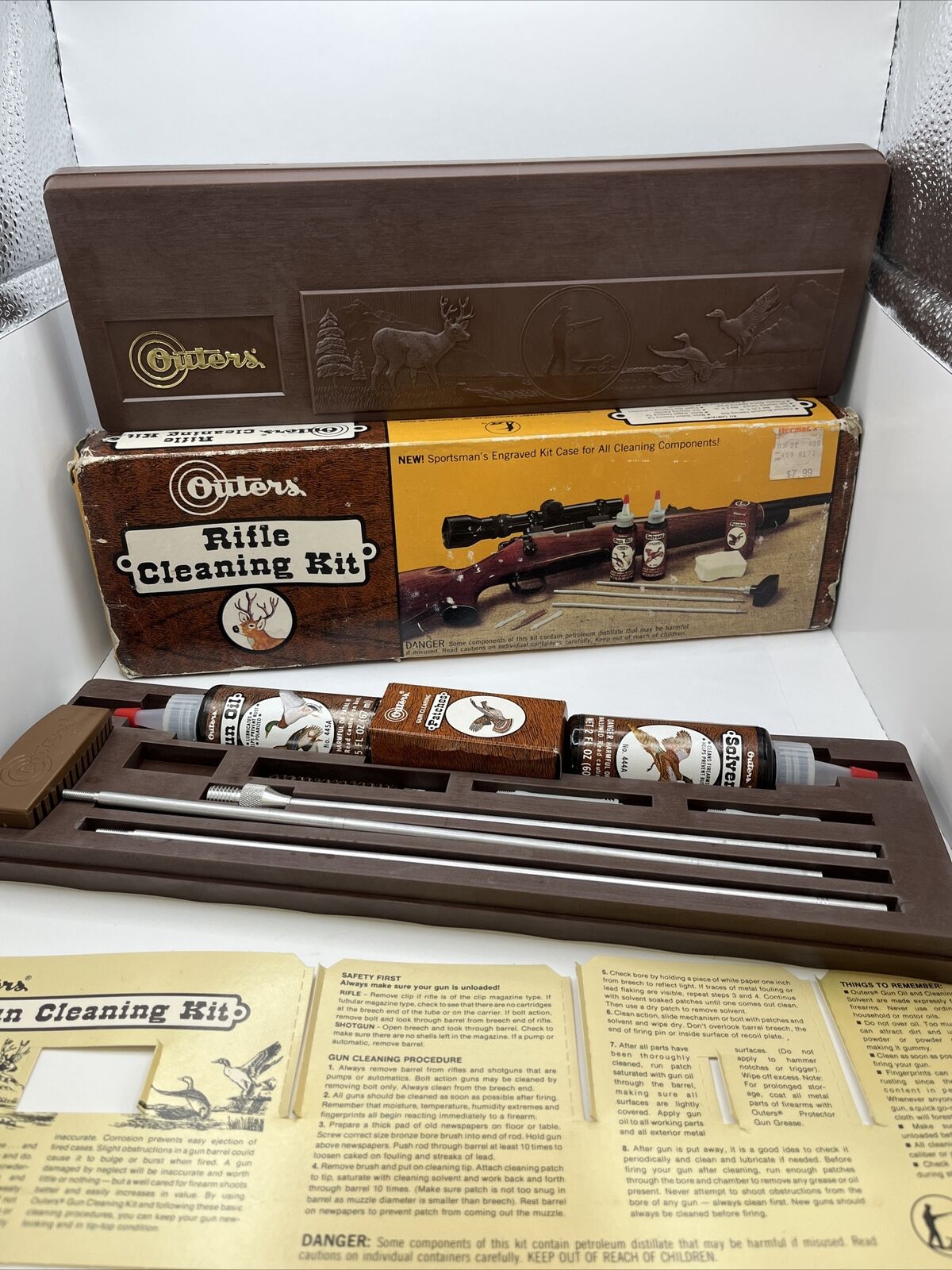 Vintage Outers Rifle Gun Cleaning Kit. Mint Complete. 