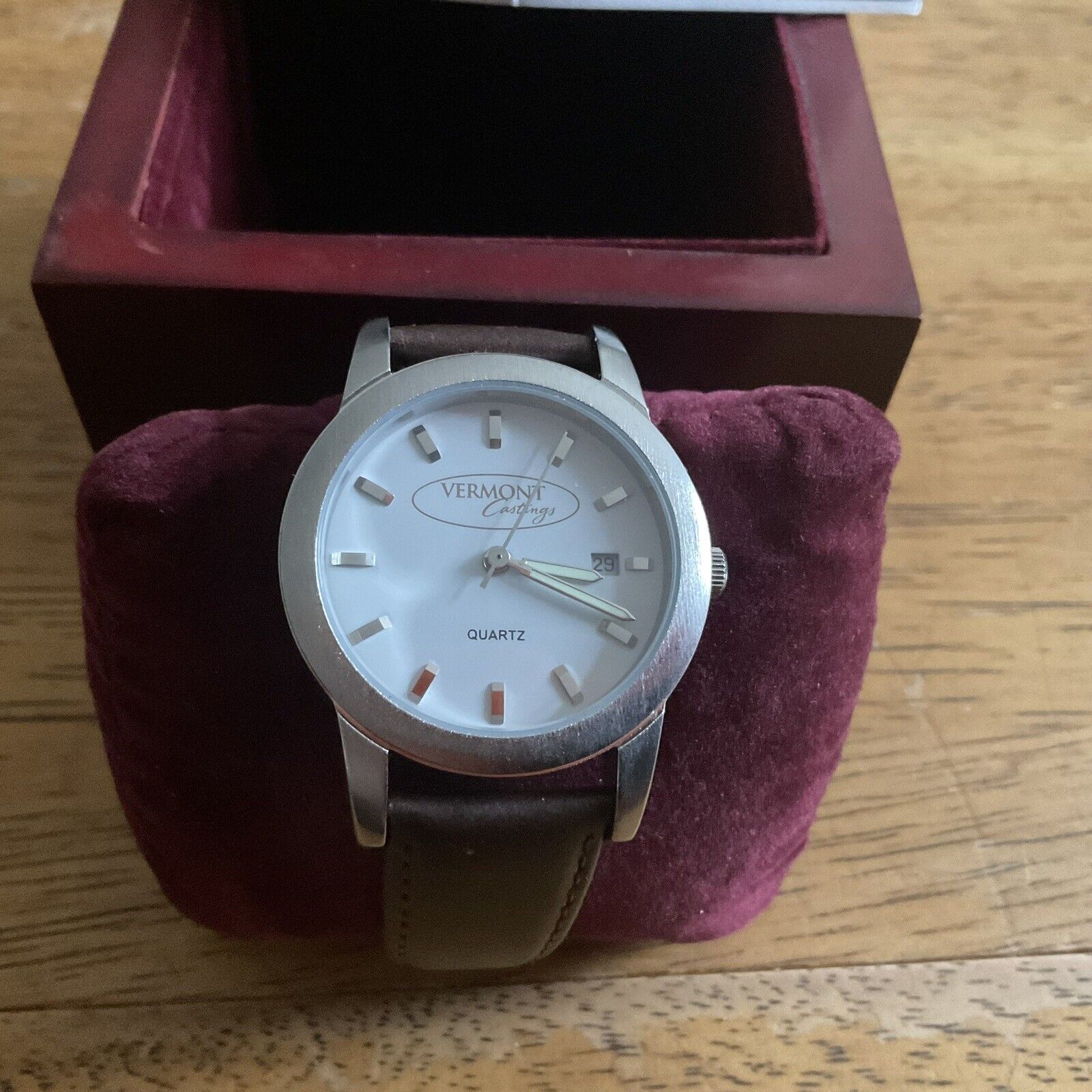 Vermont Castings Watch Very Beautiful and Classic ( Never Used)