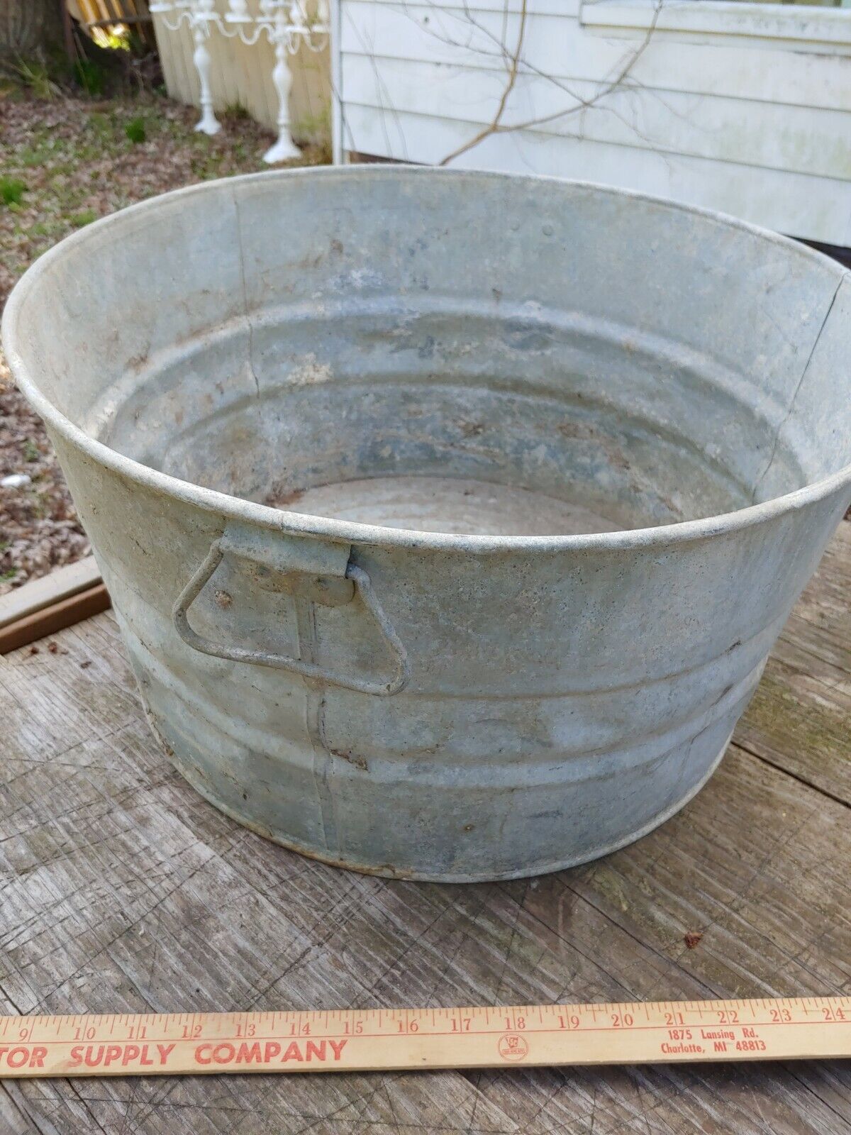 LARGE Vintage Galvanized ZINC Metal Wash Tub Bucket-Farm 11x20.5\