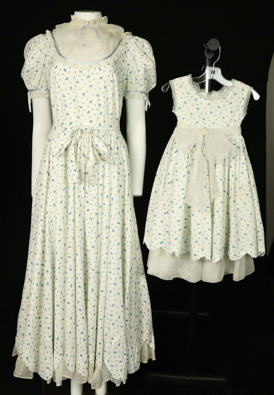 Vintage 70s USA Women’s L + Girl’s 5 White Floral Prairie Dress Cottagecore Set