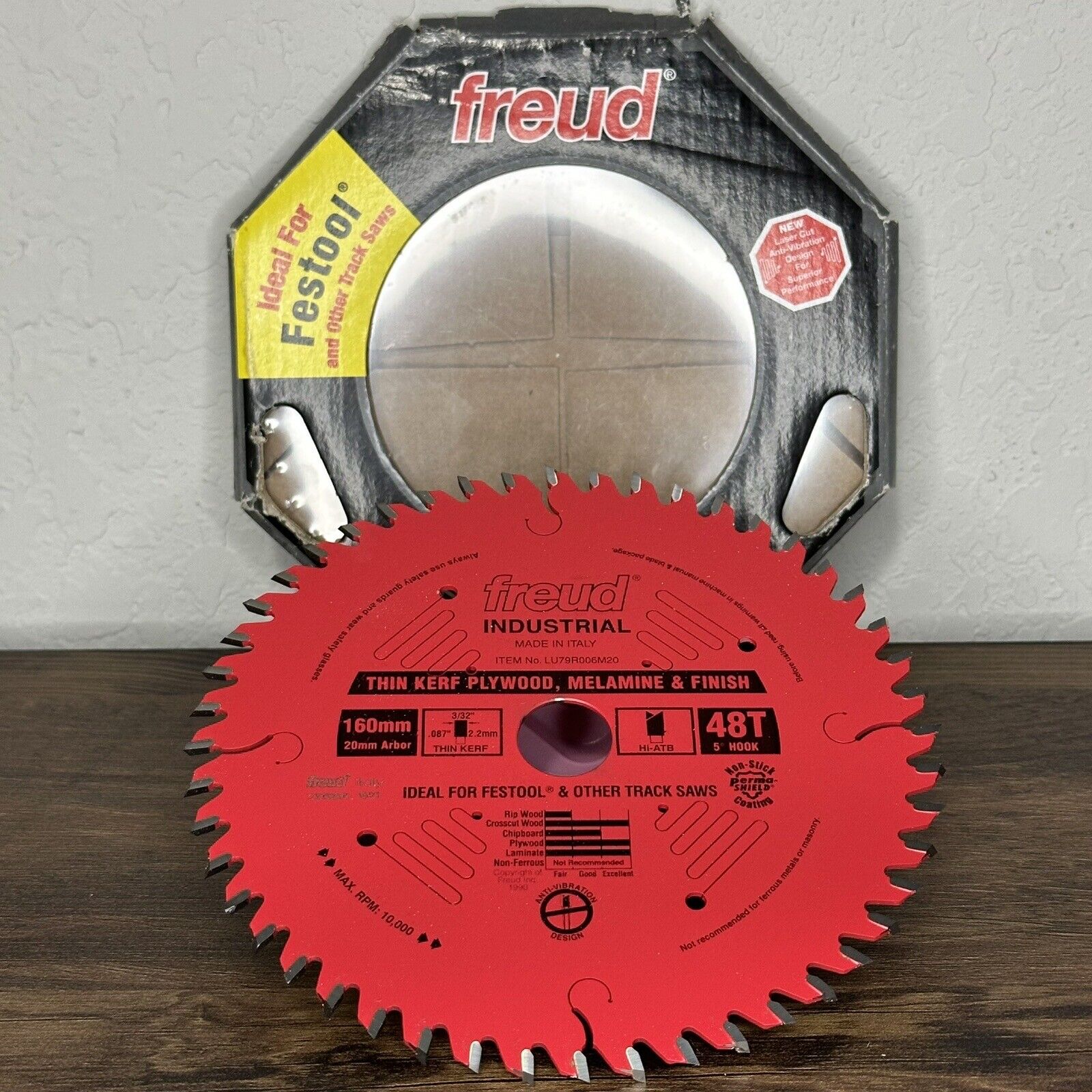 Freud Perma-Shield™ Coated Thin Kerf Plywood and Melamine Saw Blade 160mm 48T