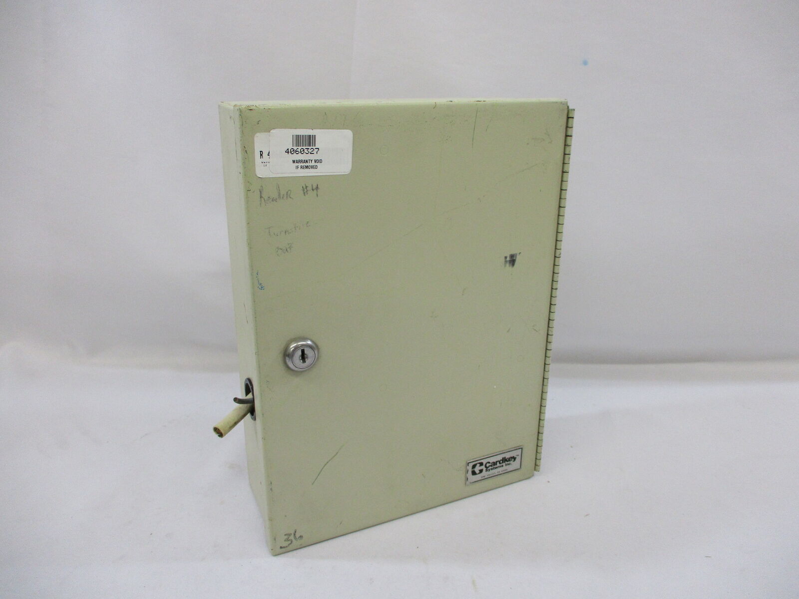 JOHNSON CONTROLS CARDKEY SYSTEMS L9-A2B-G CONTROLLER BOX .5AMP 115VAC 50/60HZ