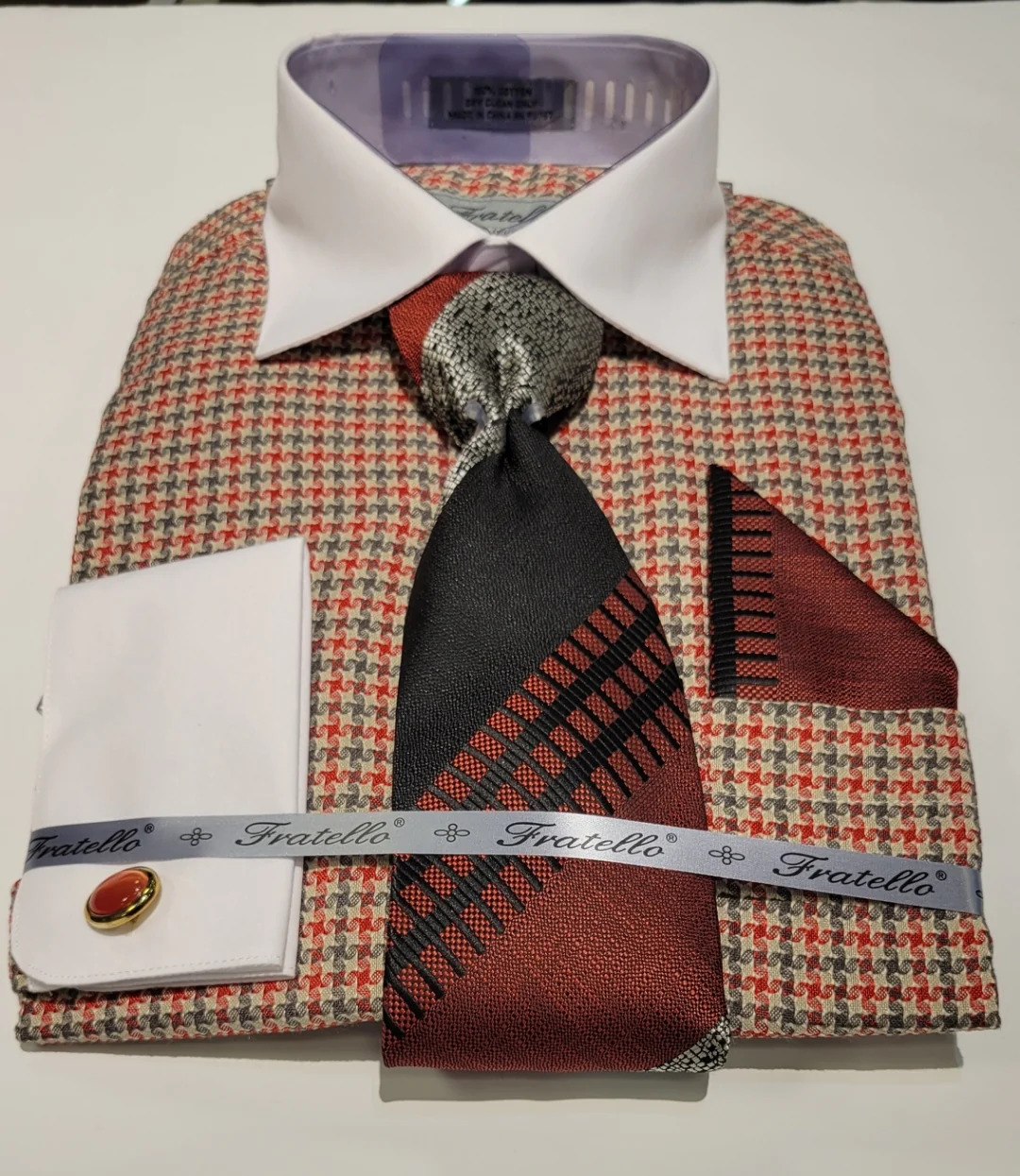 Fratello FRV4157P2 Matching Shirt & Tie Set Red