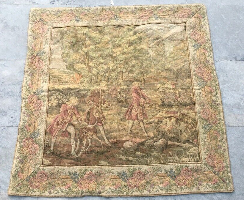 Vintage Tapestry, Pictorial French Wall Hanging Tapestry Wall Décor 3x3ft