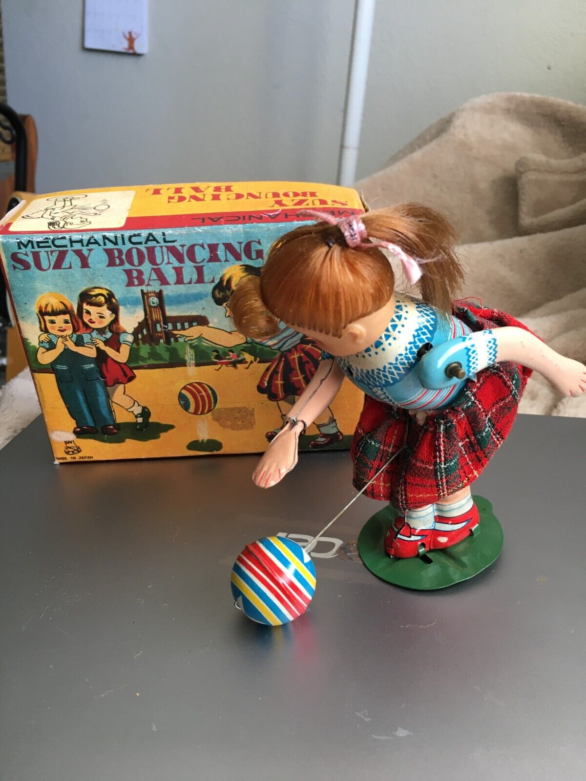 VINTAGE JAPAN TPS SUZIE BOUNCING BALL TI LITHO WIND UP IN ORIGINAL BOX