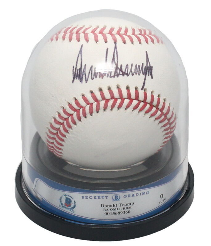 Donald Trump Autographed Official MLB Baseball Beckett Encapsulated Auto 9