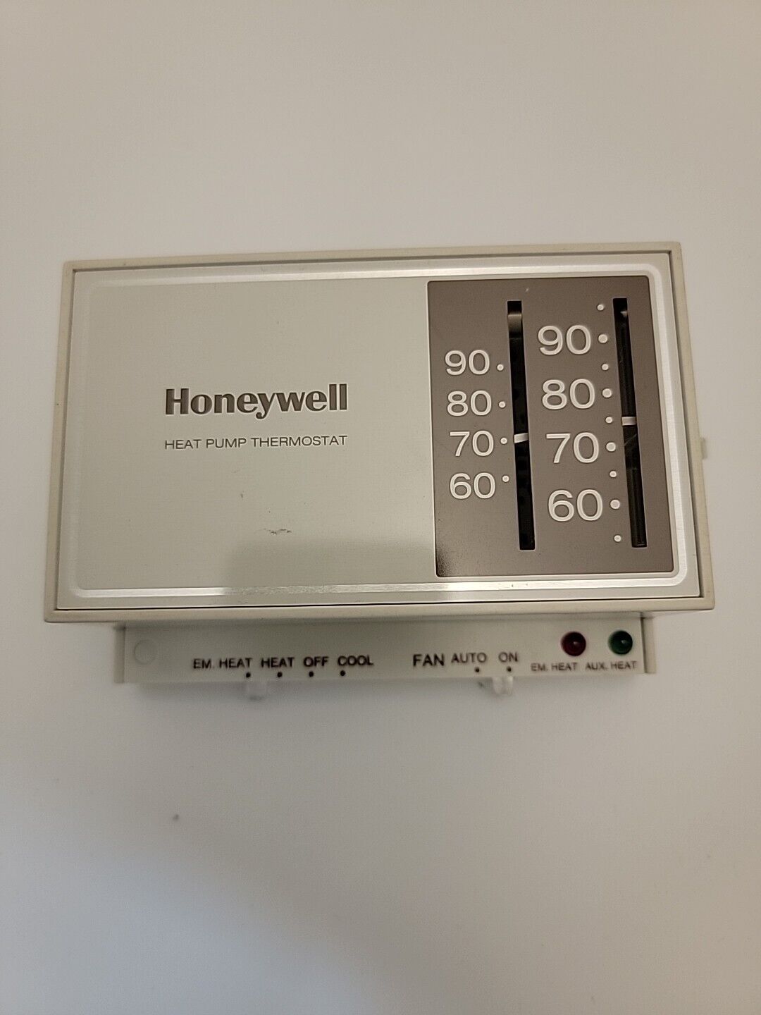 Vintage Honeywell Comfort SYSTEM USA T841 A 1712 Heating Thermostat