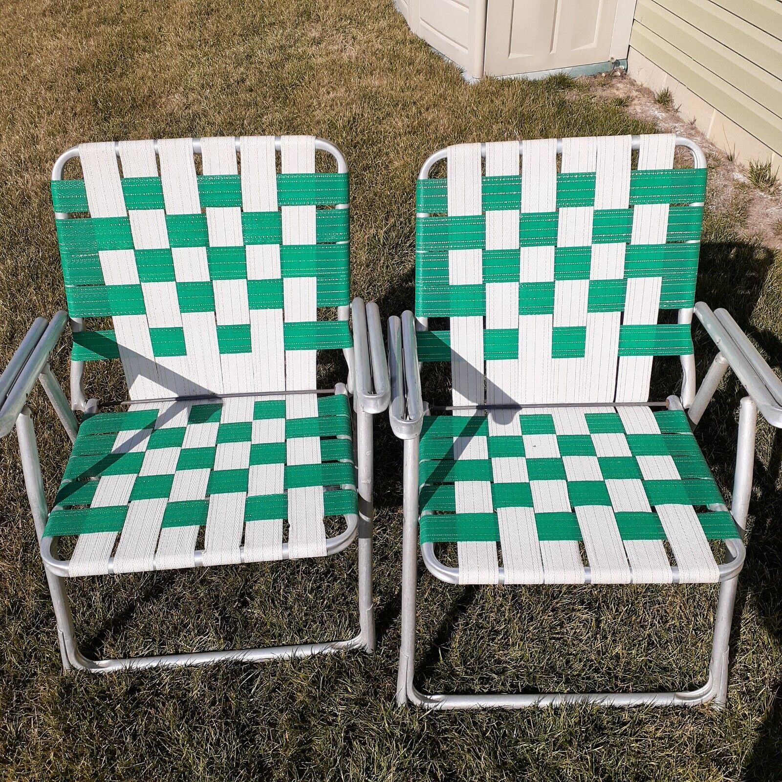 2 Vintage Webbed Aluminum Folding Lawn Chairs Double Shotgun Armrest White Green