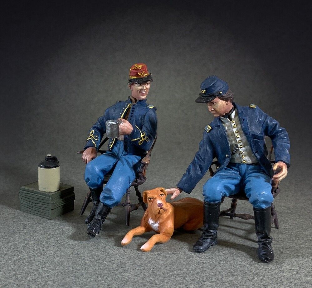 BRITAINS CIVIL WAR UNION 31307 TWO UNION OFFICERS SEATED WITH DOG