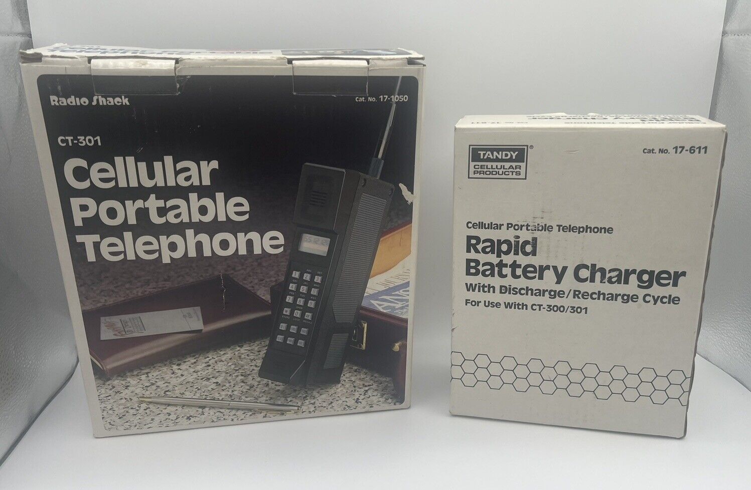 Vintage 1988 Radio Shack CT-301 Cellular Portable Telephone With Original Box