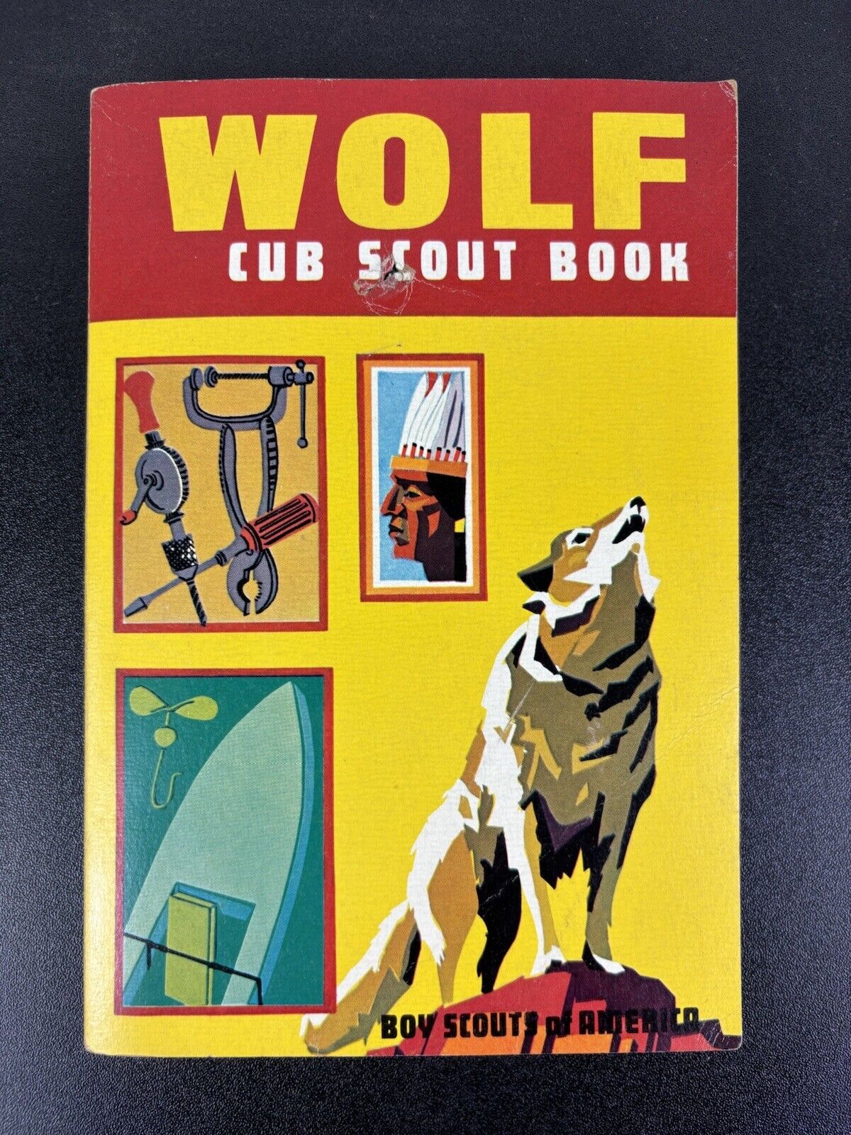 1970 WOLF CUB SCOUT BOOK Boy Scouts of America Paperback B.S.A.