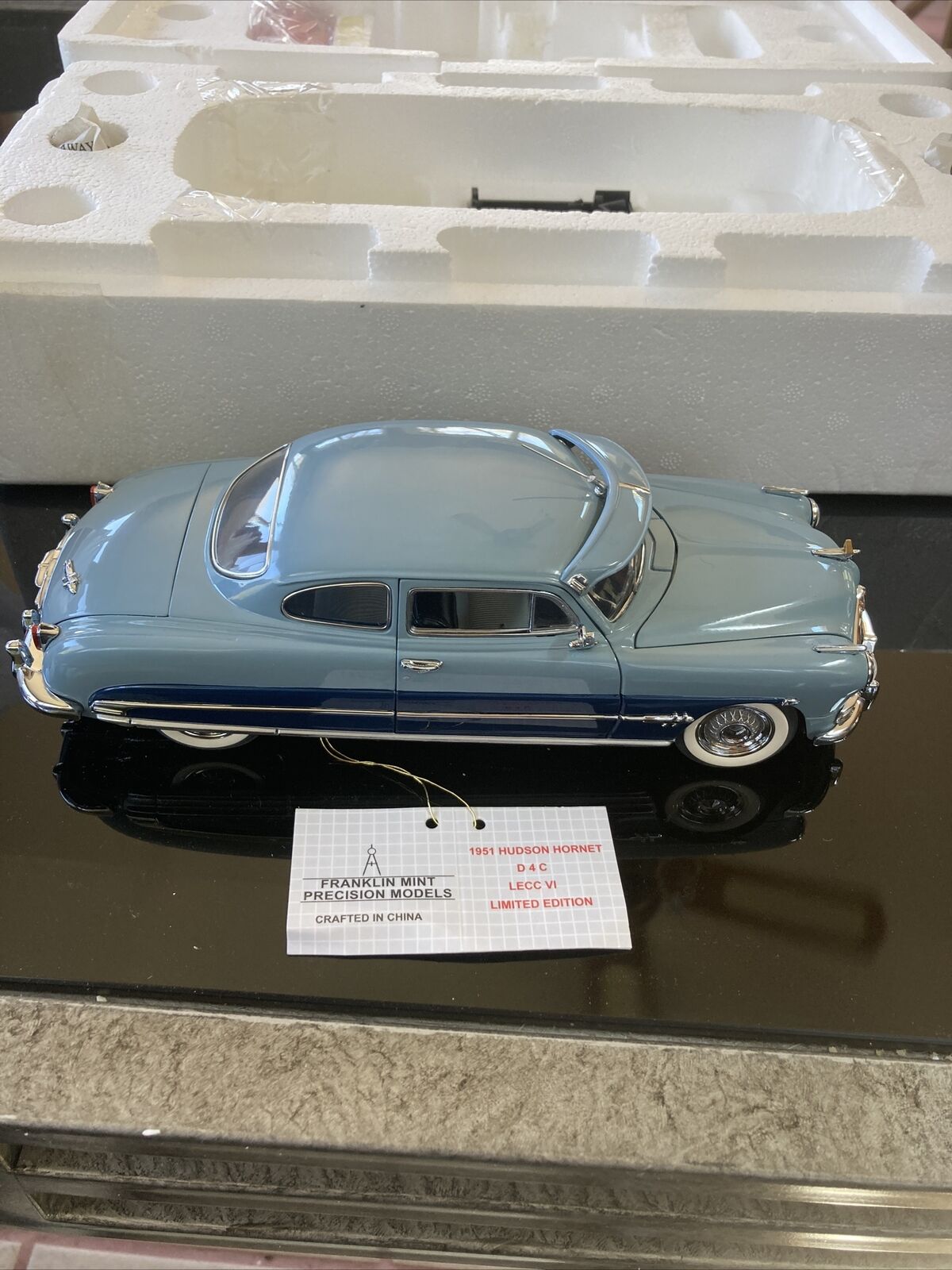 Limited Ed. Franklin Mint 1951 Hudson Hornet 1/24 Scale - Two-Tone Blue, 1/675