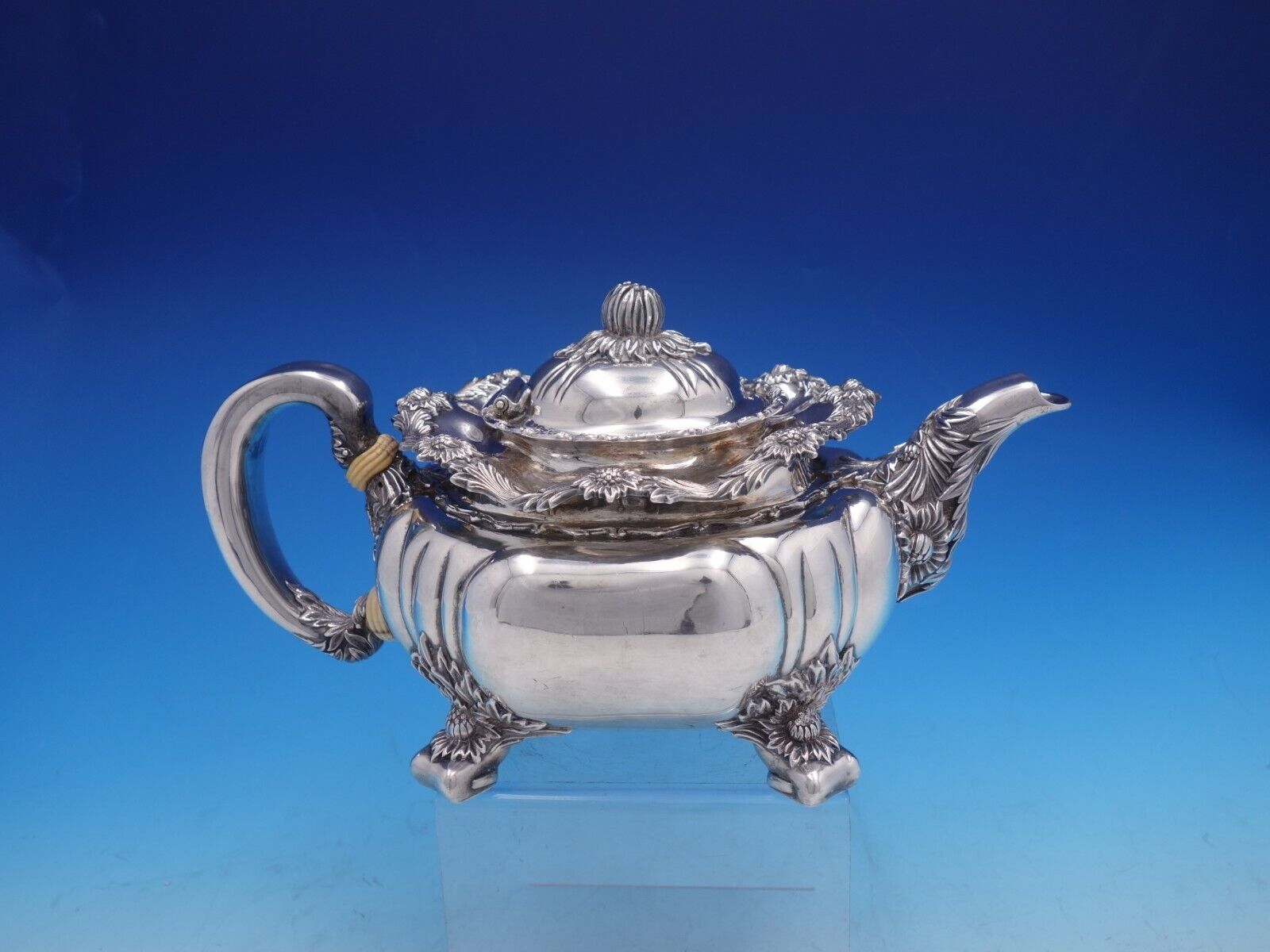 Chrysanthemum By Tiffany and Co Sterling Silver Tea Pot #52907121 (#4131)