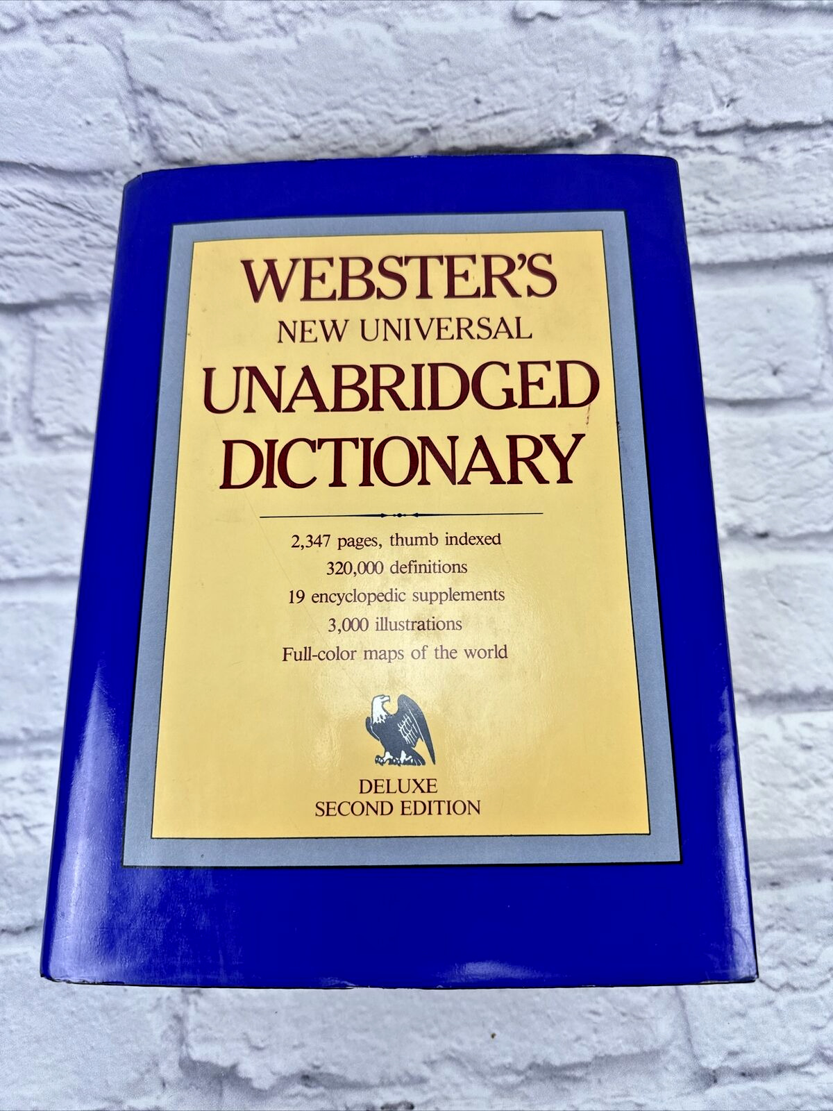 Vintage 1983 Webster\'s New Universal Unabridged Deluxe Second Edition Dictionary