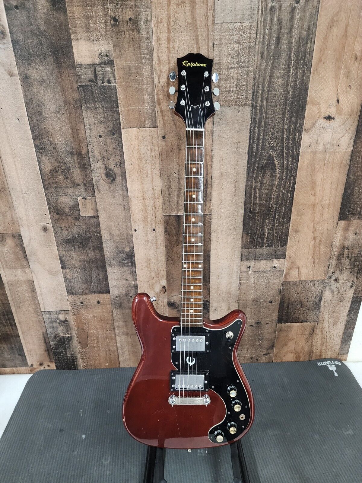 Epiphone Wilshire Japan 1970\'s  vintage guitar RED ORIGINAL 