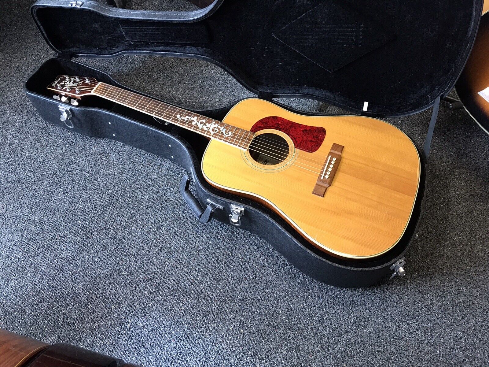 Washburn D95 LTD # 1484 of 1995 acoustic-electric guitar 1995 & original case