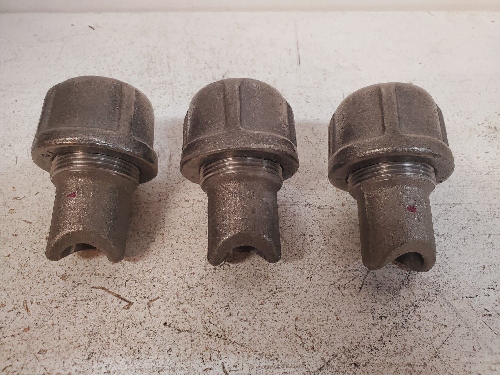 3 Qty Mueller Low Pressure Line Stopper Fittings A-105K 250 PSI 3/4\