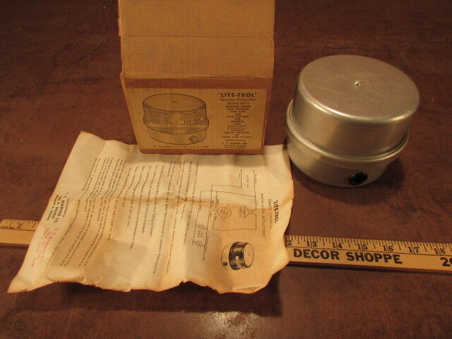 NOS Vintage Light trol fixtures remote controller 66C1 L.E. Maring low voltage