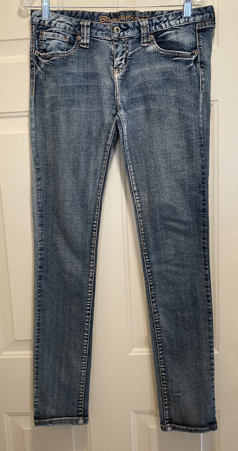 Blue Asphalt  Women’s Jeans Junior Size 11L  W33” L 32.5 “ Acid Wash