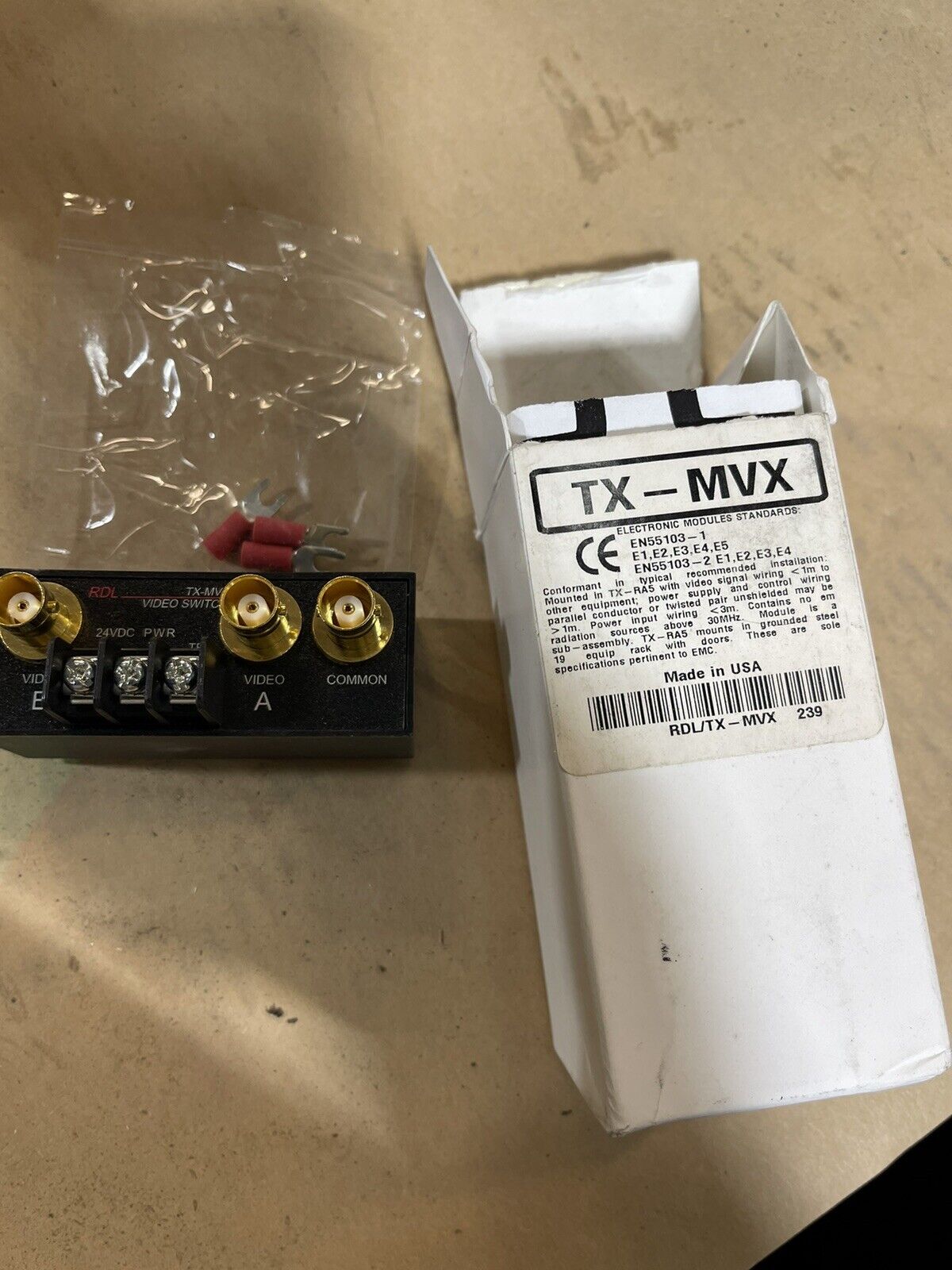 RDL TX-MVX 2x1 BNC Manual Rmt Controlled Video Switch