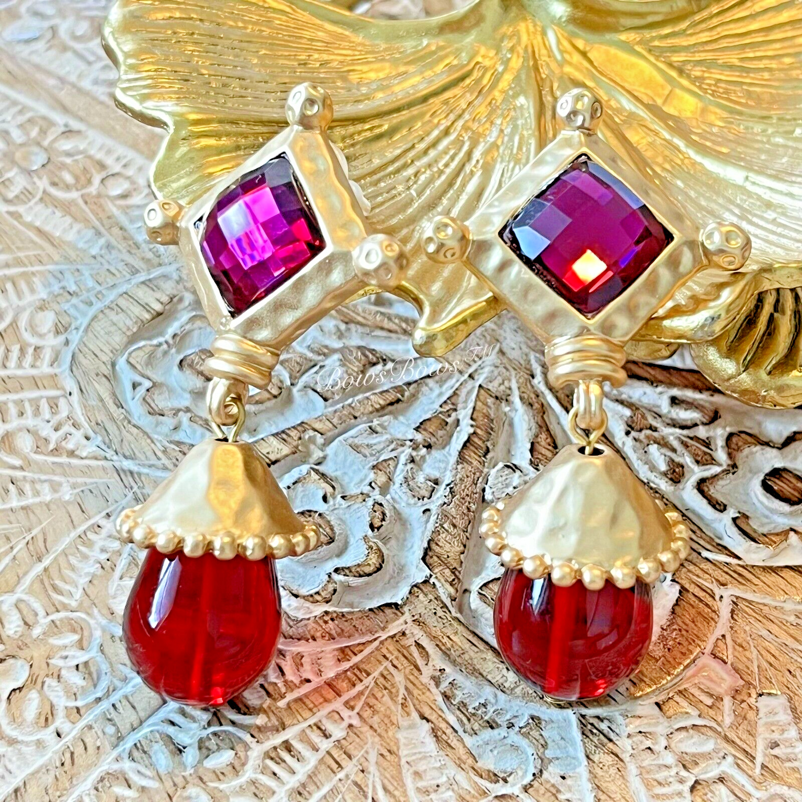 Brand NEW Vintage French Gold Plated Resin Red Dangle Earring Silver Post KF