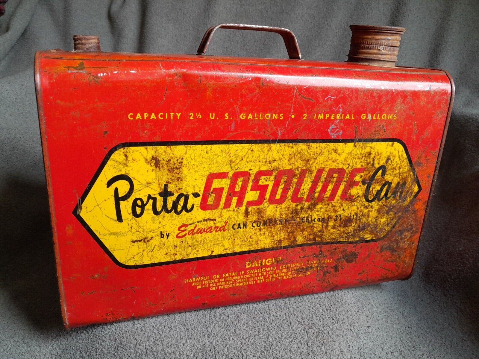 Vintage Steel 2 1/2 Gallon Gasoline Porta Can Metal Gas Can Edward Can Co.