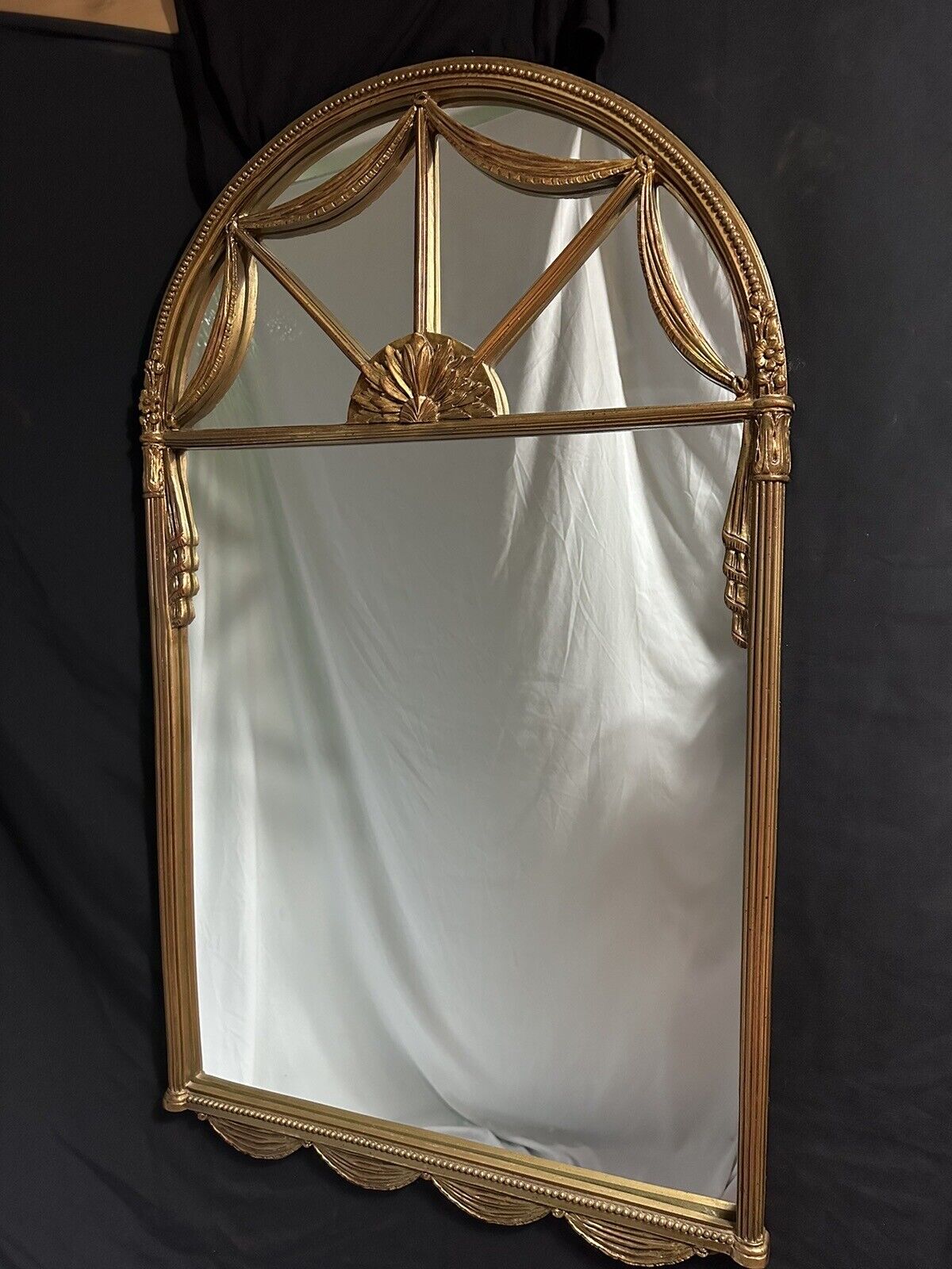 Antique Hollywood Regency Giltwood Arched Wall Mirror 46” H x 26.5” L