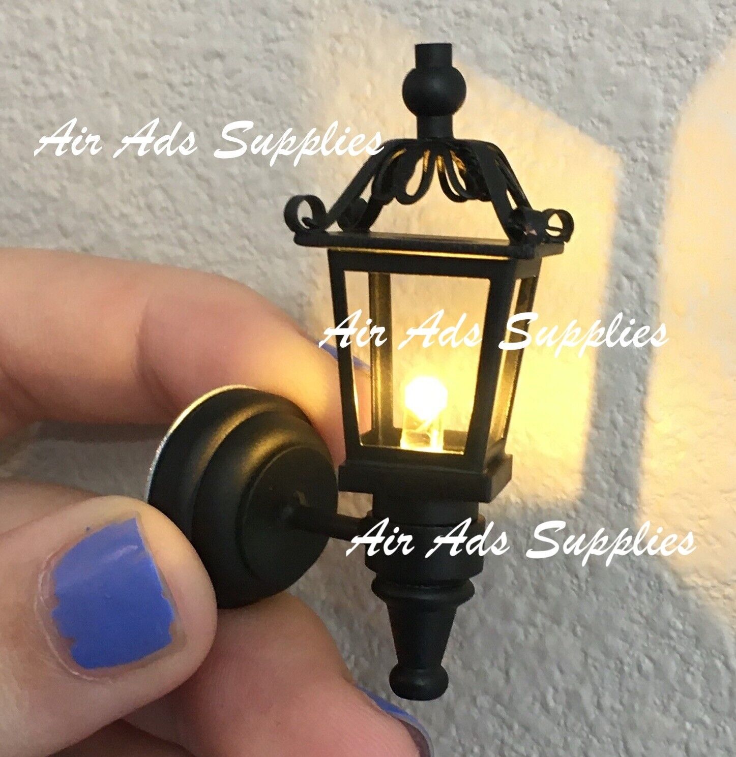 AirAds Dollhouse 1:12 Miniature Sconce Carriage lamp LED Exterior Light