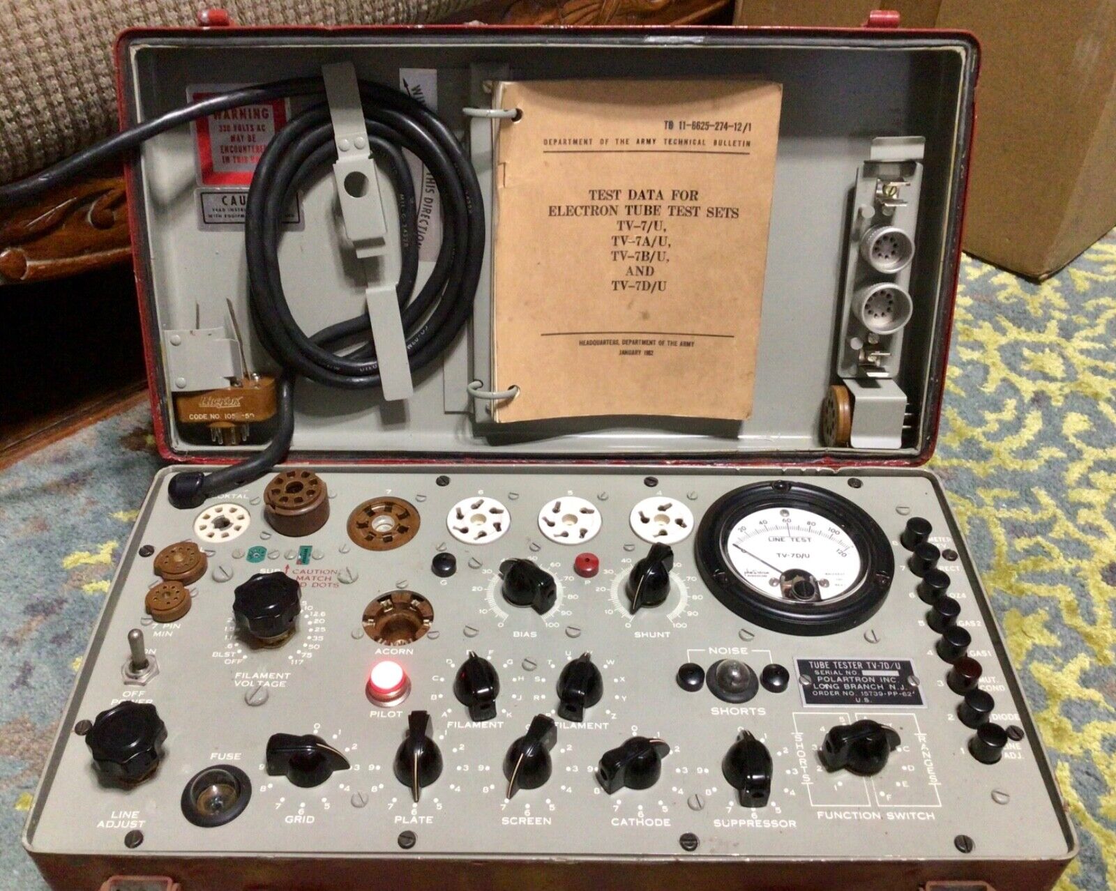 TV-7D/U Military Tube Tester Very Nice Condition WORKS.