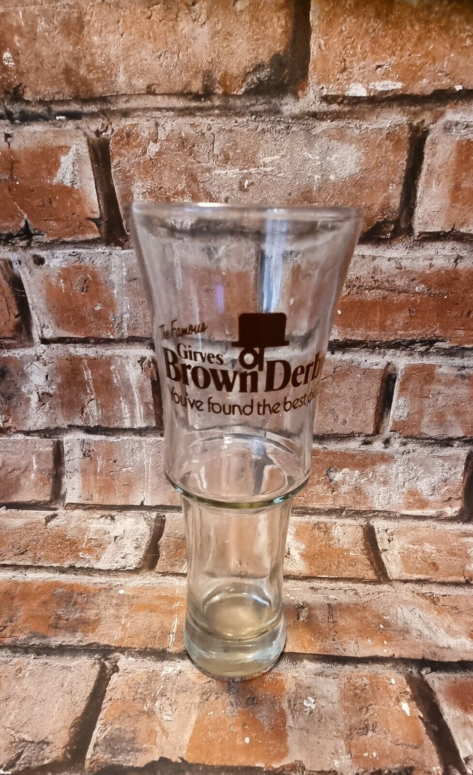 THE FAMOUS GIRVES OF BROWN DERBY TALL PINT VINTAGE BEER GLASS RARE AUTHENTIC