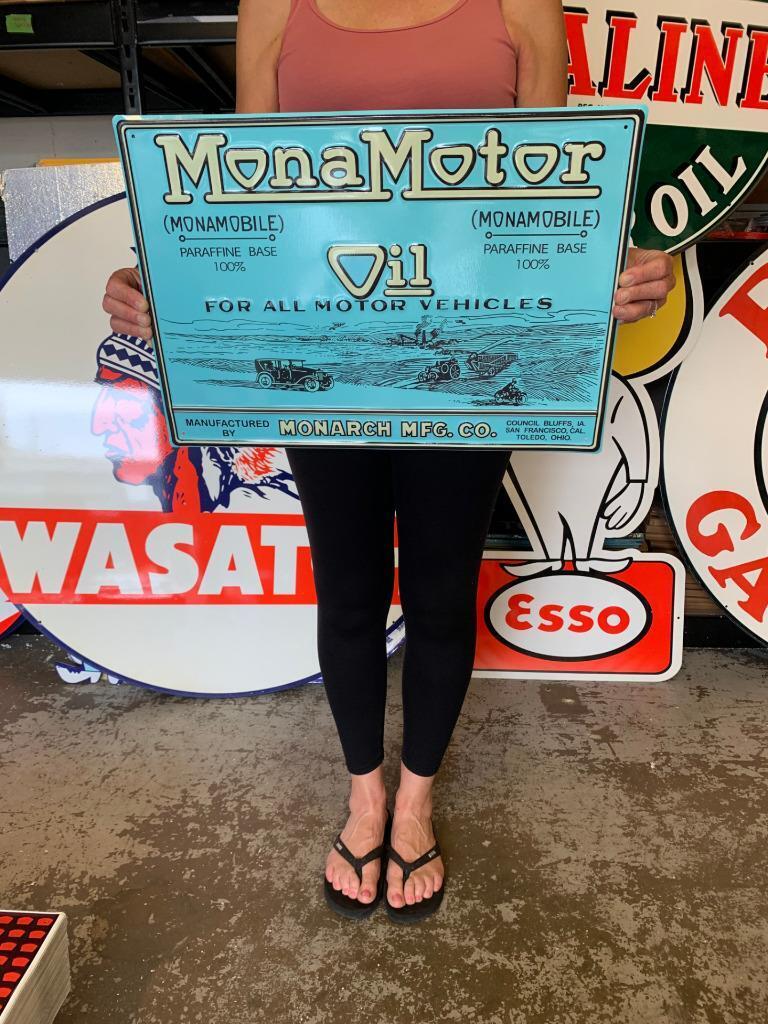 Antique Vintage Old Style Sign Mona Motor Oil Made USA