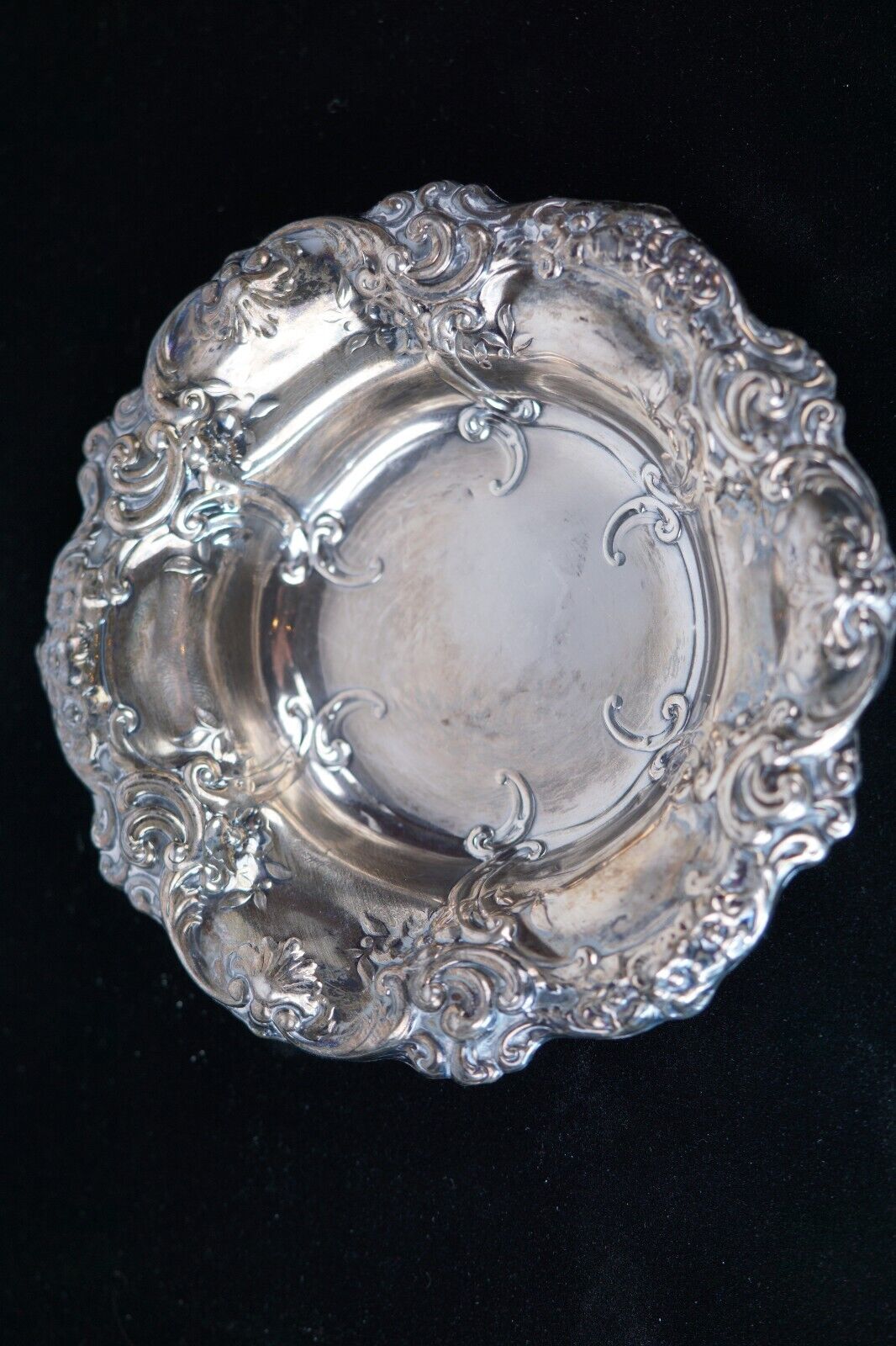 Vintage Gorham Sterling Silver 5.25” Dish #816 original 89 grams Floral design
