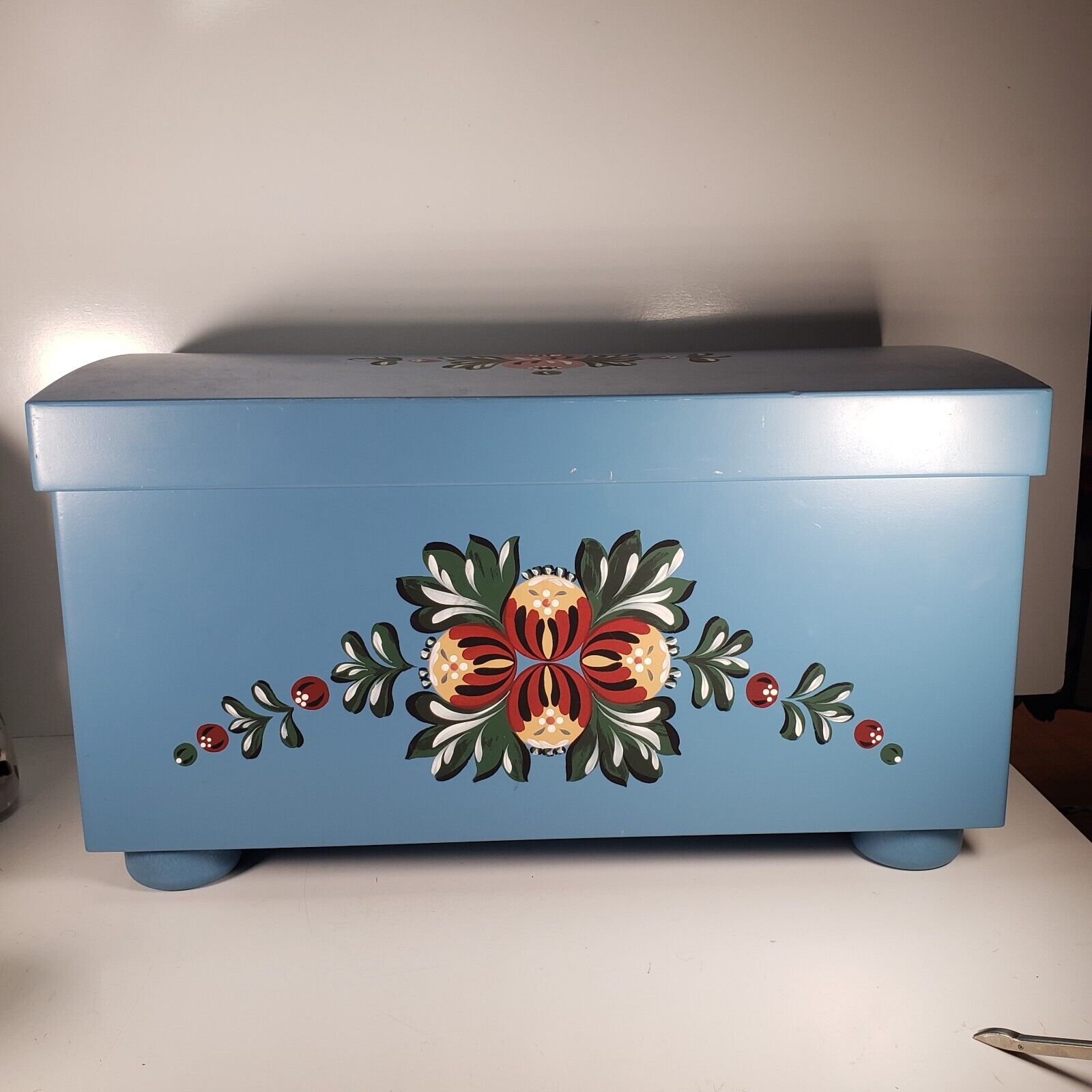 Pleasant Company American Girl Kirsten Hand Painted Wood Chest Trunk & Lid