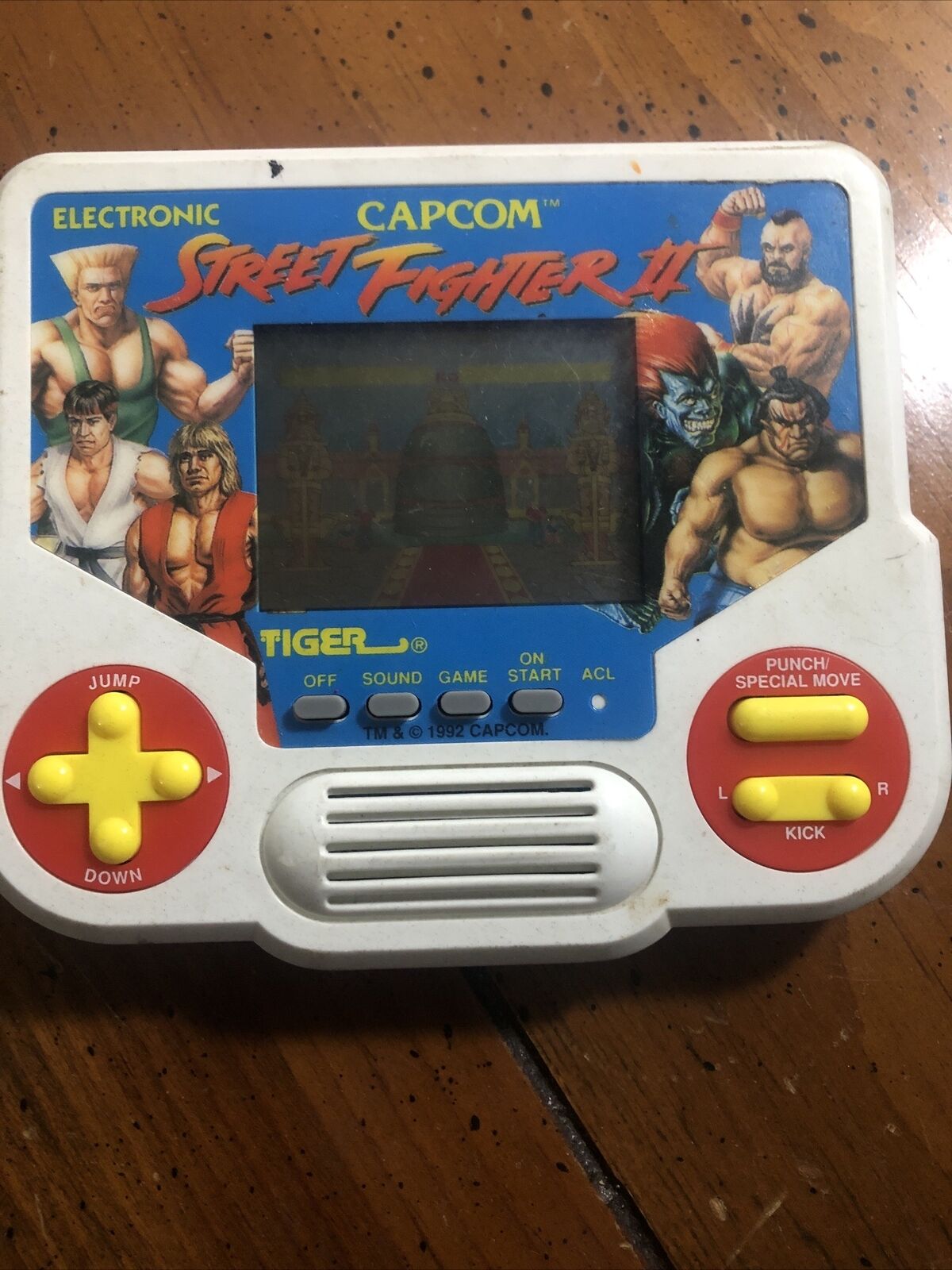 1988 Tiger Electronics Handheld Game Capcom Street Fighter II - CLEAN & WORKING