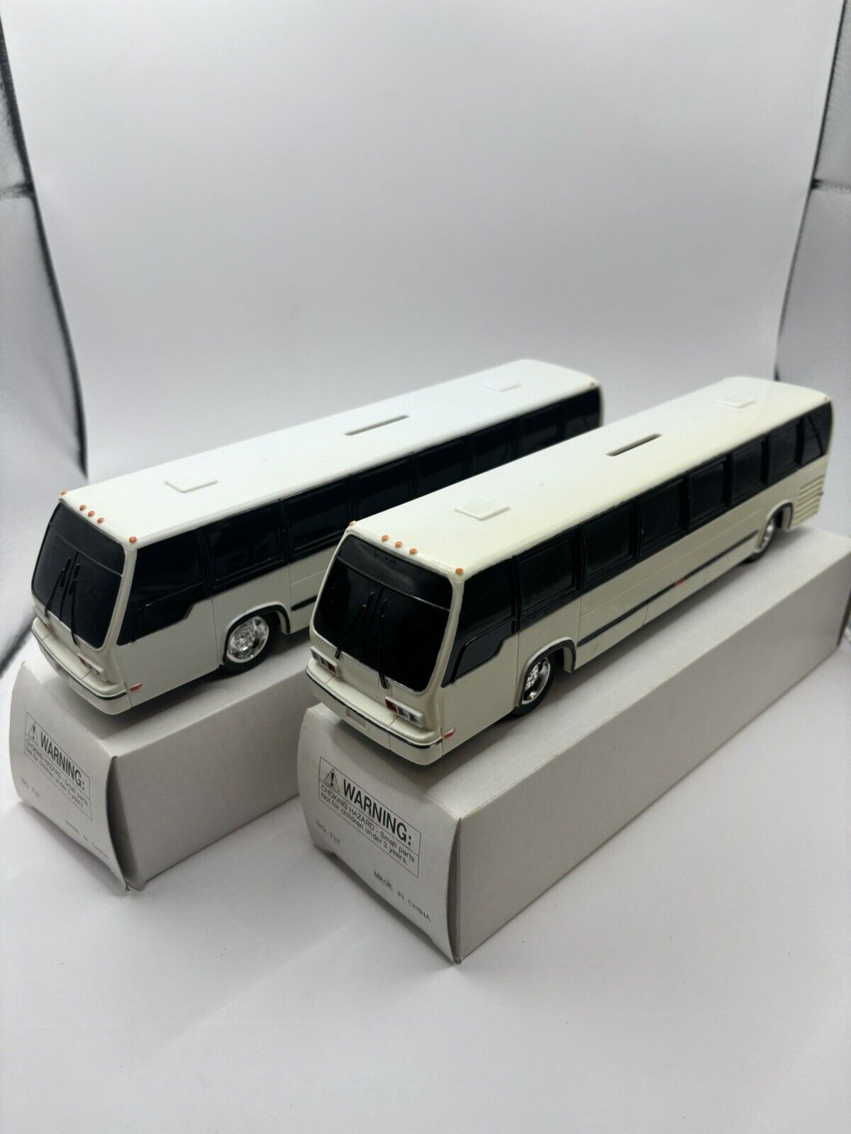 Vintage Bank Bus Plastic 9.5X2X2.75'' Lot ( Blank Models)
