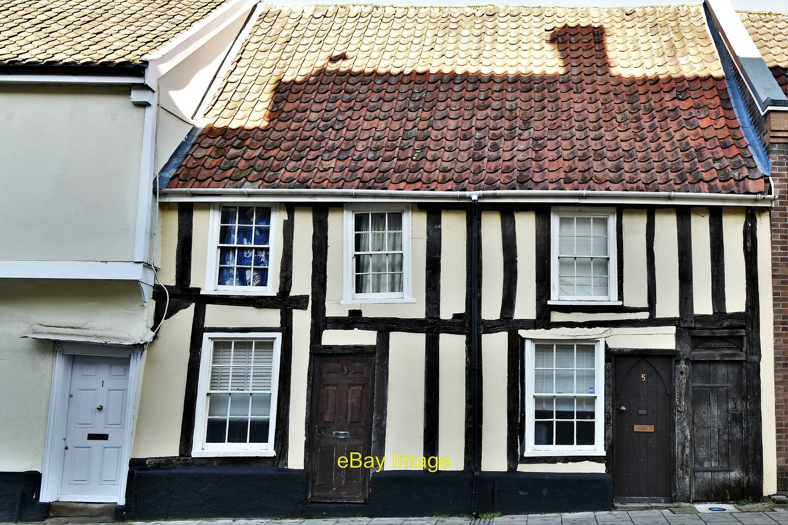 Photo 12x8 Thetford: 3-5, Castle Street: Early c16th house with crown post c2022