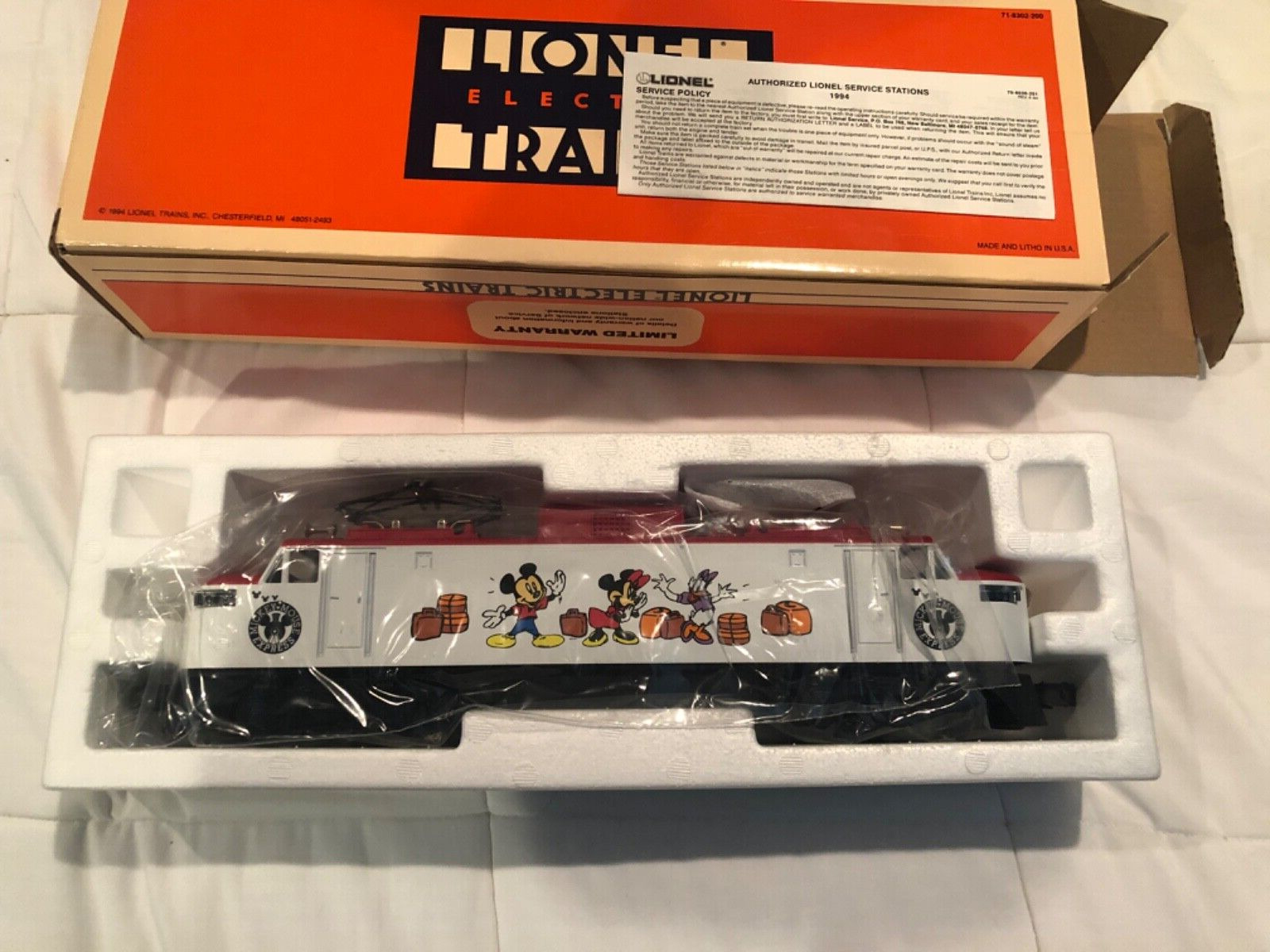 Lionel 6-18311 O Gauge Disney Mickey Mouse EP-5 Electric Locomotive #8311 NIB