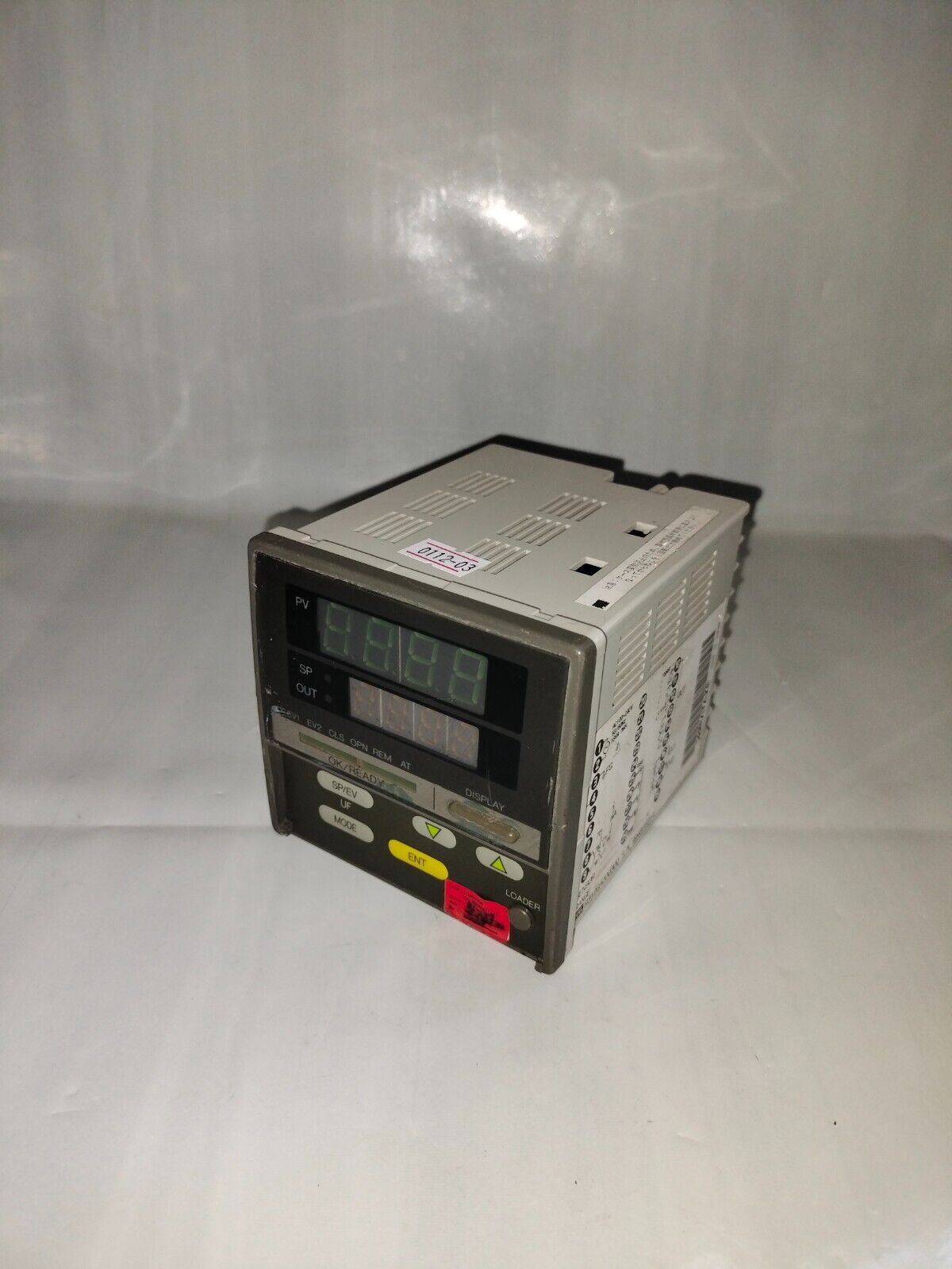 Yamatake R312GA000300 Digital Temperature Controller