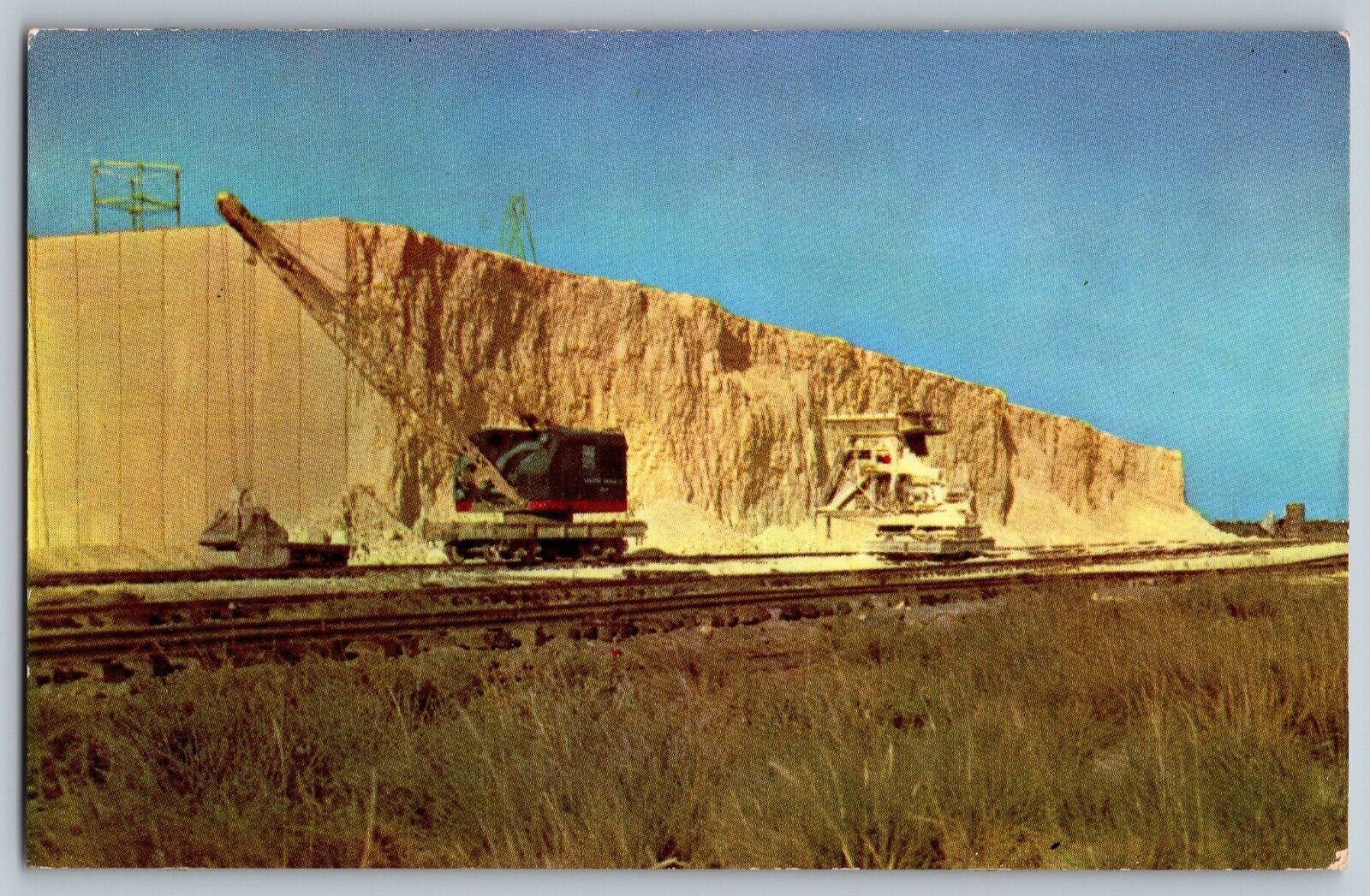 Galveston, Texas - Gulf Sulphur stockpile Company, Freeport - Vintage Postcard